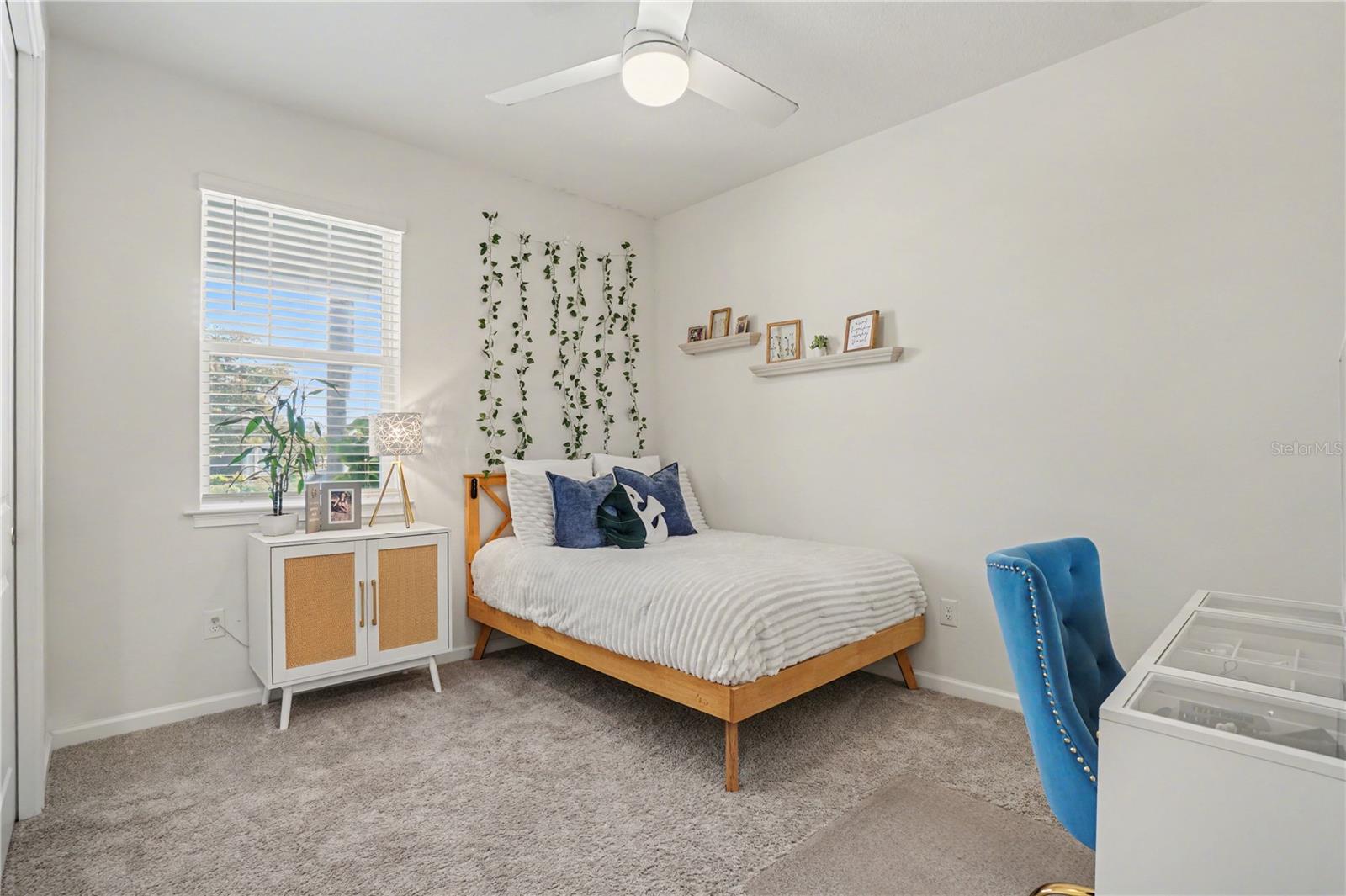 Single Family Residence at 18065 GRAND PROSPERITY DR, VENICE, photo 18 of 36
