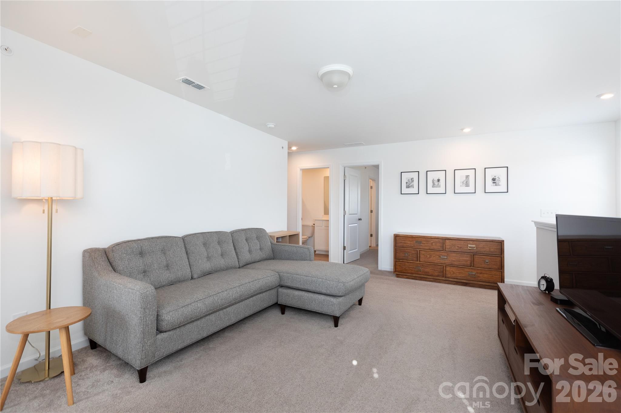 Single Family Residence at 1283 Maple Shade Road SW, Concord, photo 13 of 28