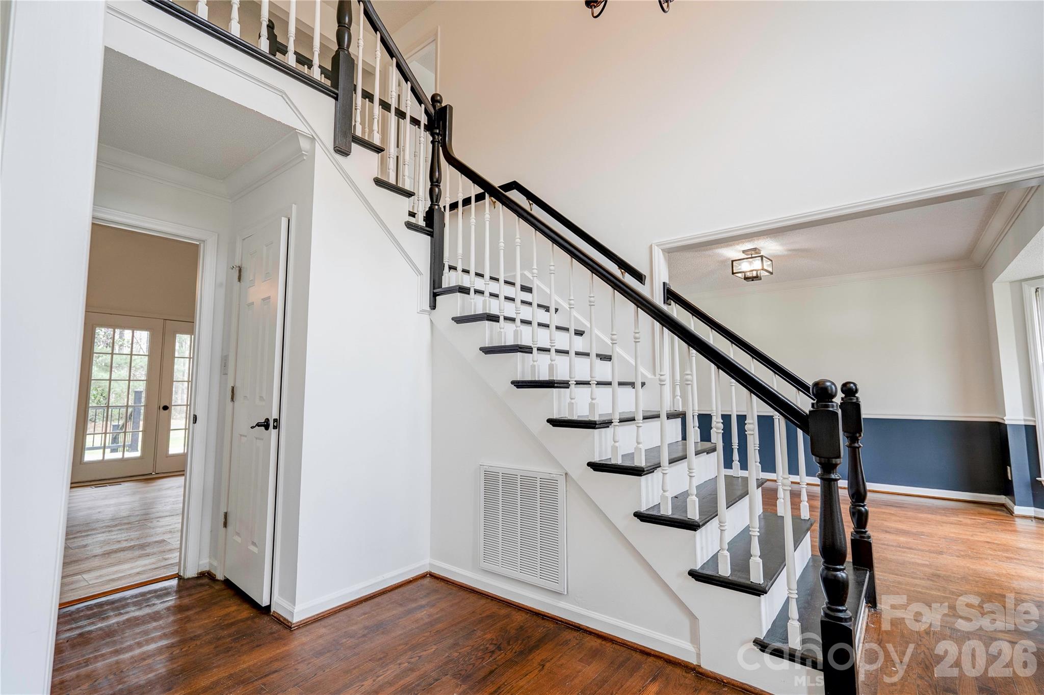 Single Family Residence at 124 Gold Run Court, Kings Mountain, photo 5 of 40