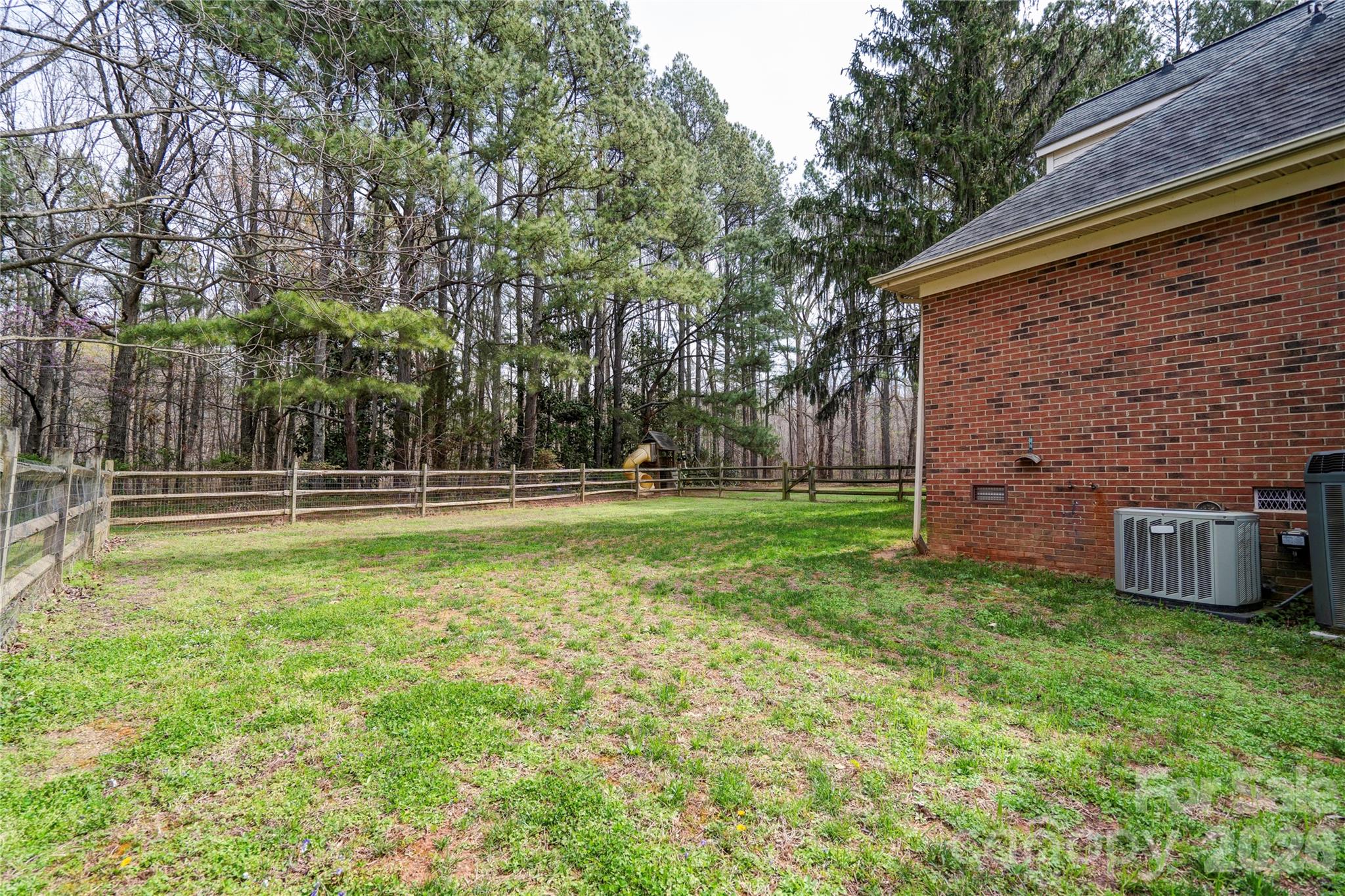 Single Family Residence at 124 Gold Run Court, Kings Mountain, photo 40 of 40