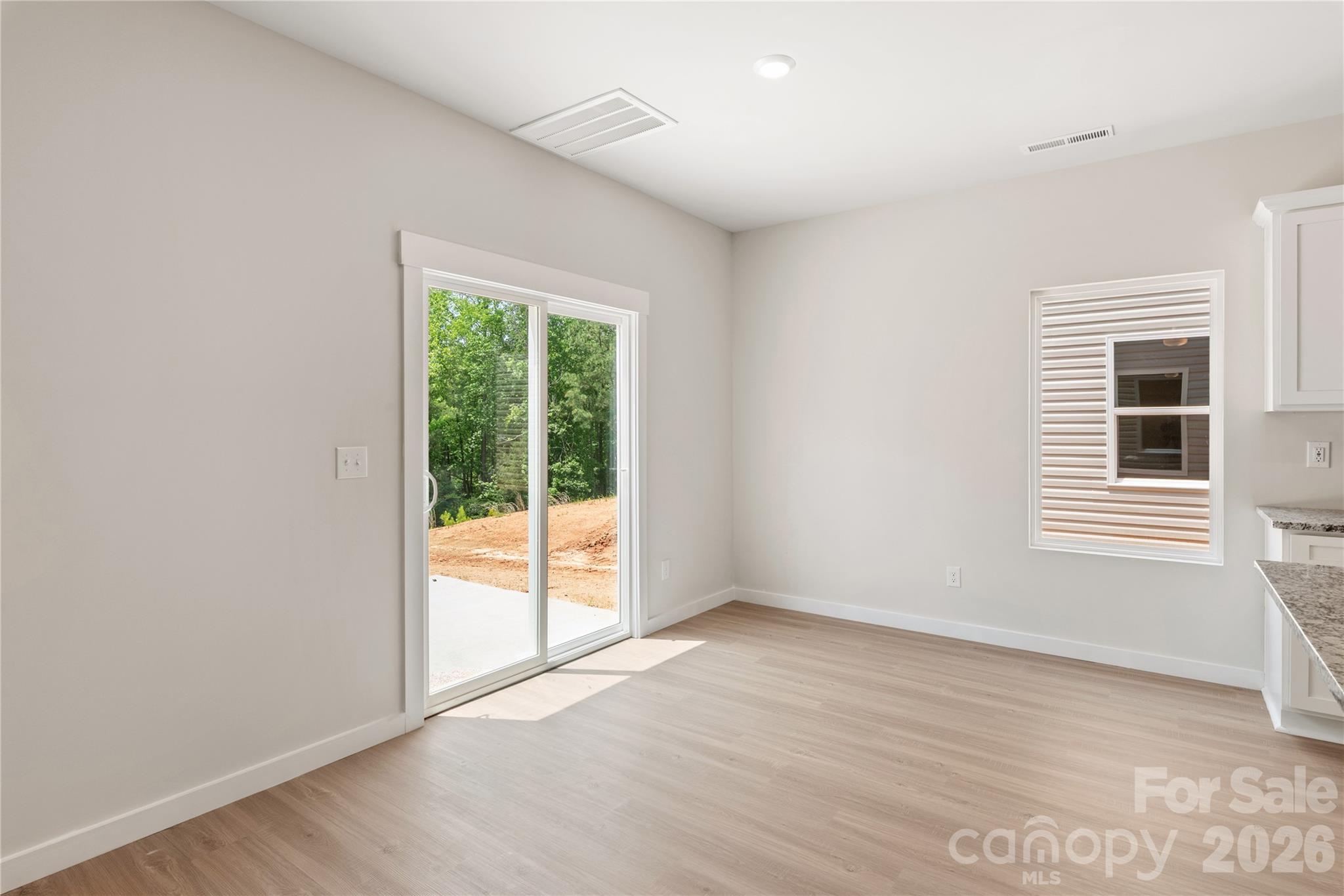Single Family Residence at 3410 Robindale Drive, Winston Salem, photo 12 of 22