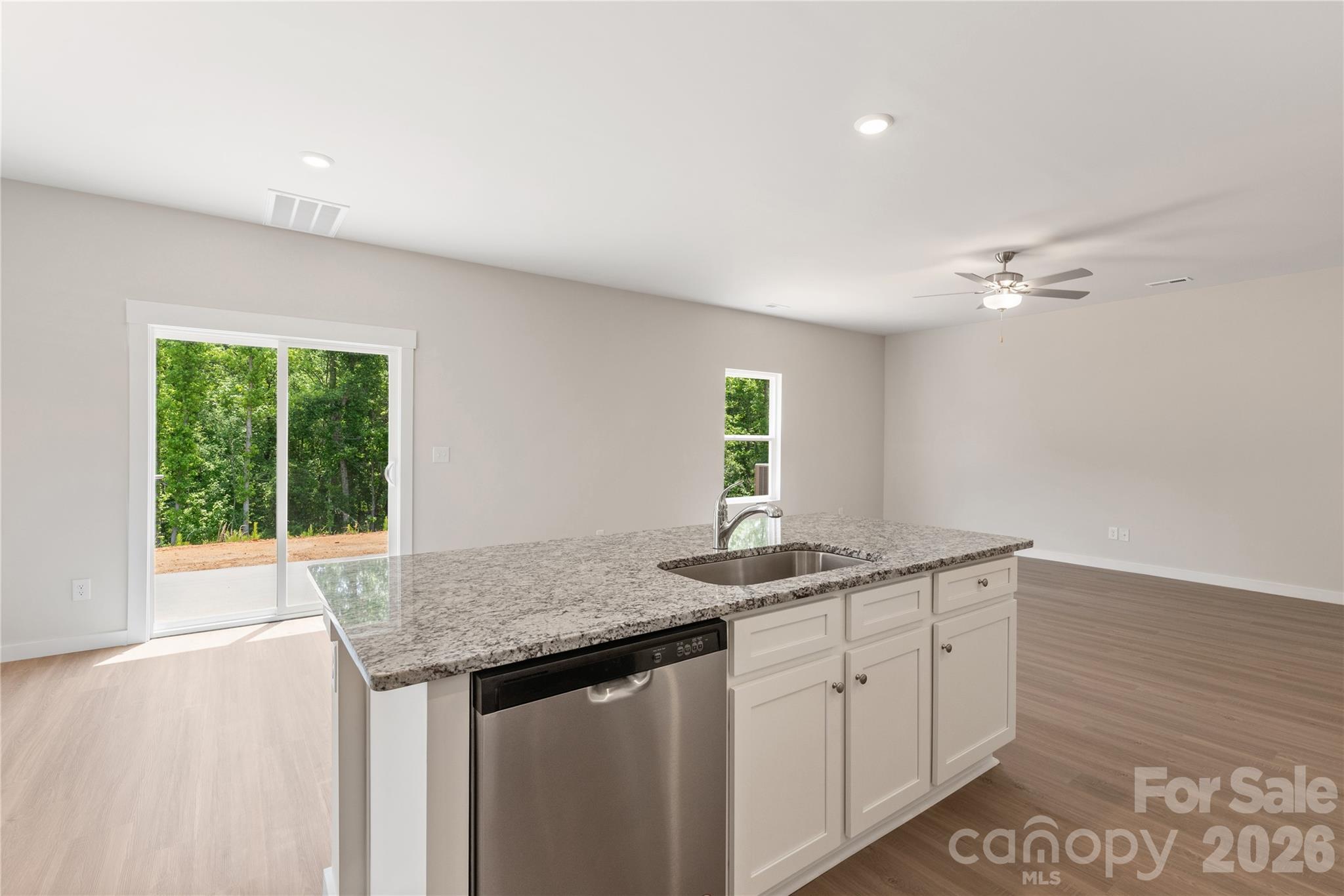 Single Family Residence at 3416 Robindale Drive, Winston Salem, photo 9 of 22
