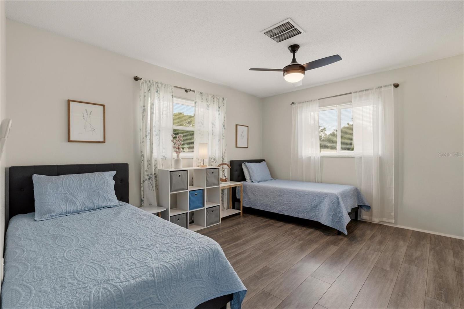 Single Family Residence at 3310 SIESTA DR, VENICE, photo 28 of 55