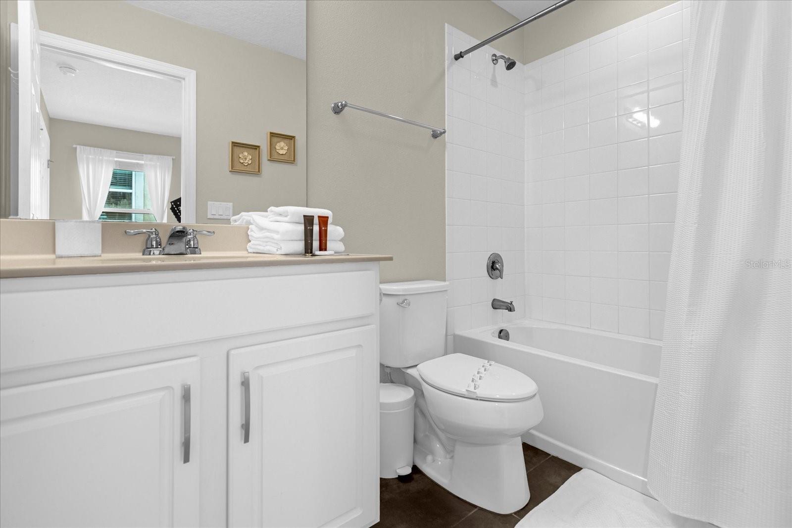 Townhouse at 1555 CAREY PALM CIR, KISSIMMEE, photo 26 of 54