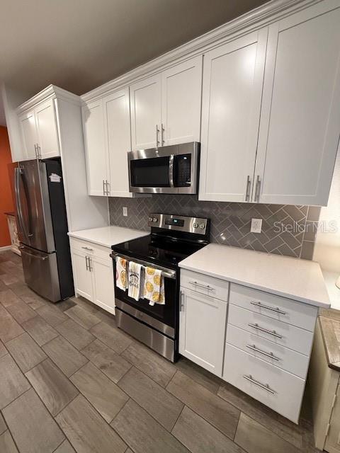 Single Family Residence at 360 BUCHANNAN DR, DAVENPORT, photo 16 of 49