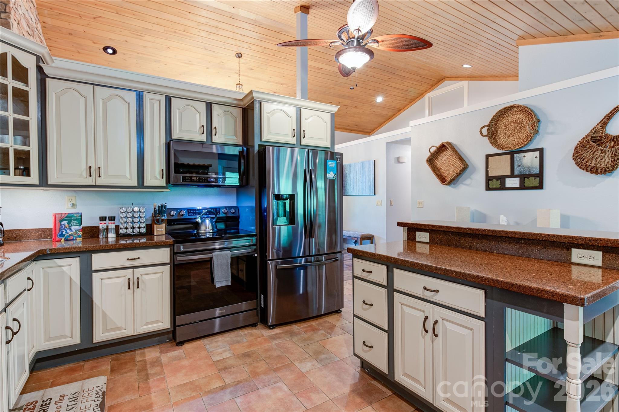 Single Family Residence at 97 Circle E Ranch Road, Burnsville, photo 12 of 46