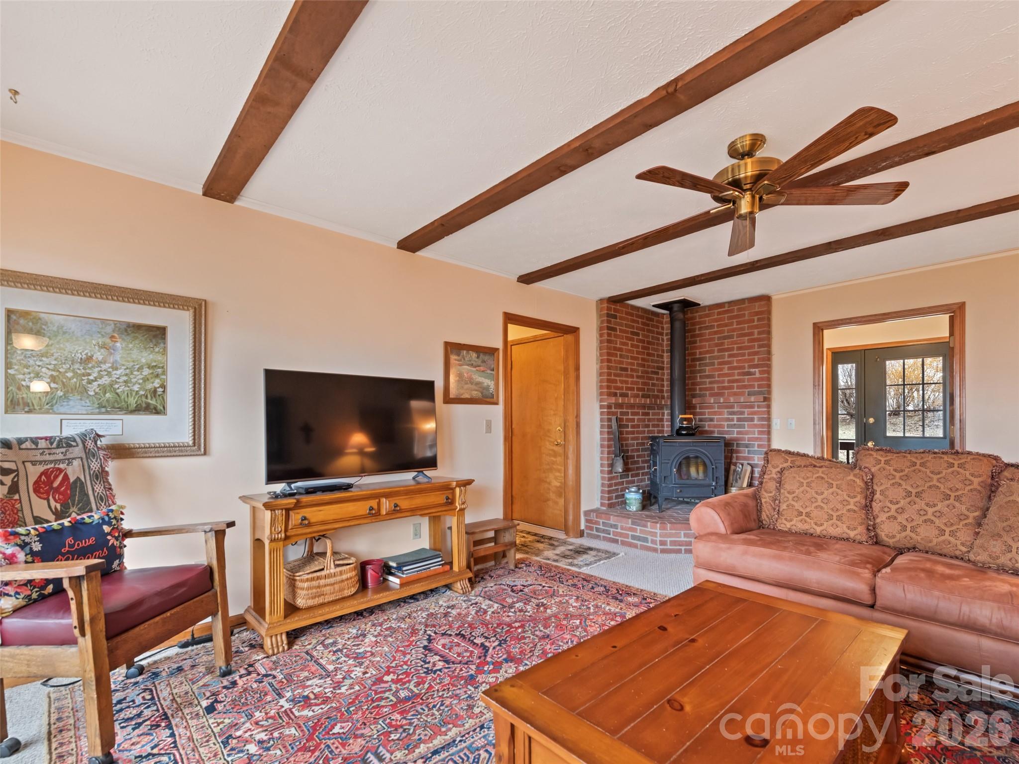 Single Family Residence at 415 Treetop Lane, Waynesville, photo 10 of 47