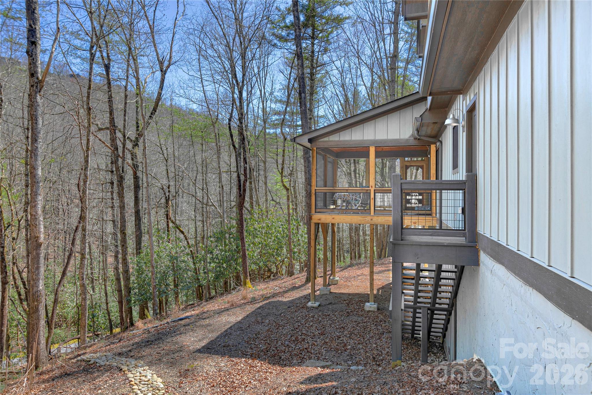 Single Family Residence at 70 Unvdatlvi Court, Brevard, photo 20 of 40