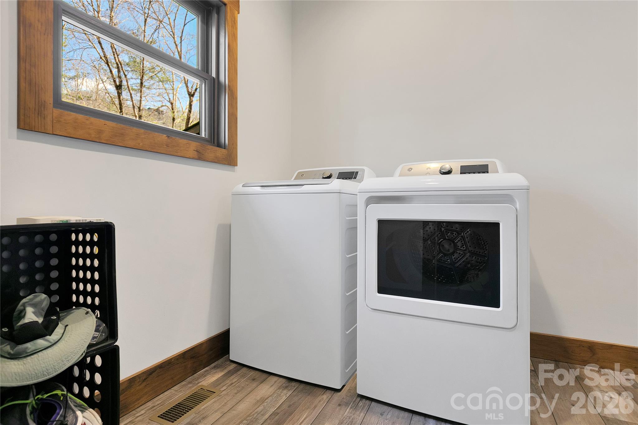 Laundry room-Main Level - 70 Unvdatlvi Court, Brevard