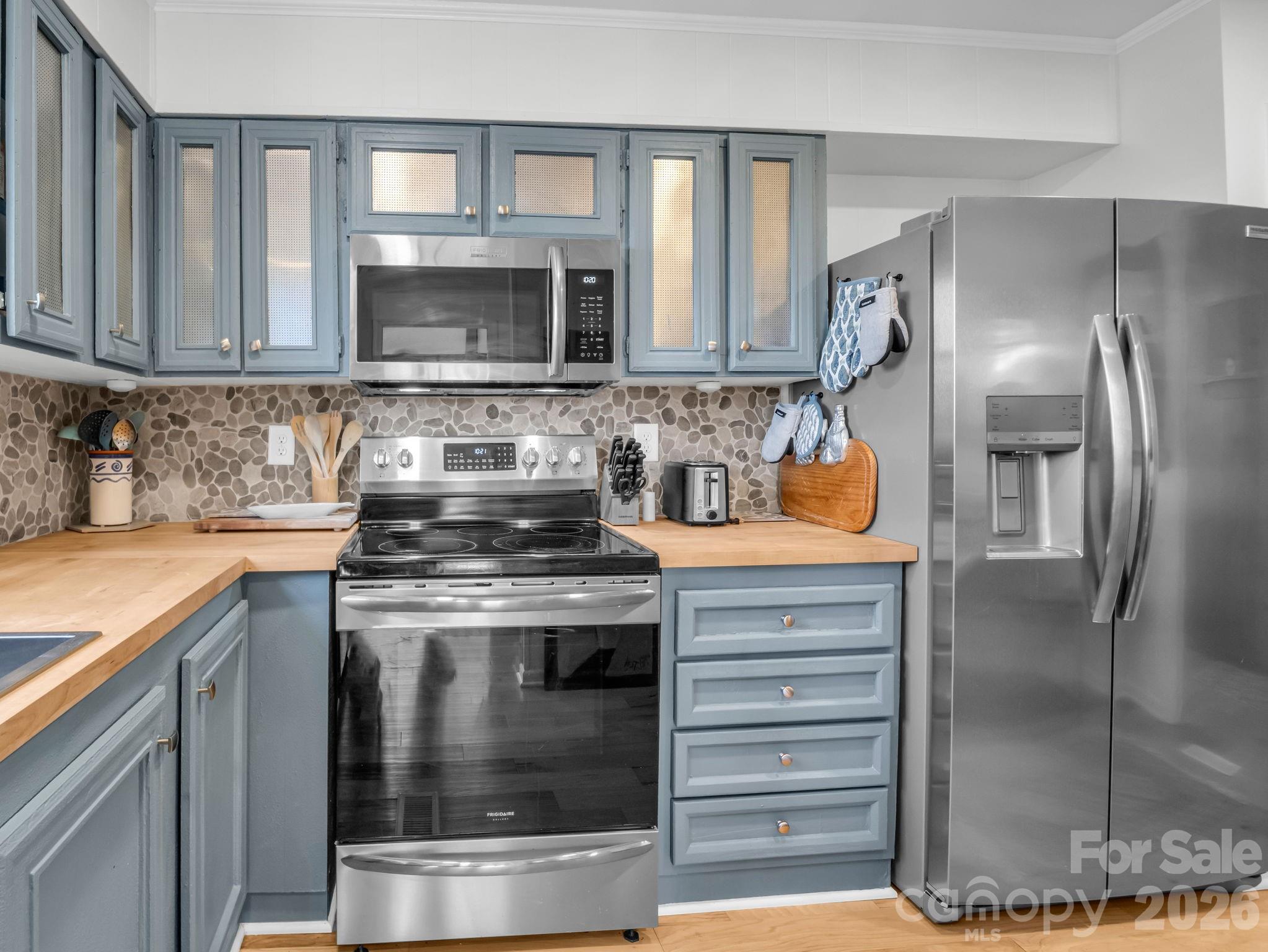Updated Appliances, back splash ,butcher block counter top - 456 Youngs Mountain Drive, Lake Lure