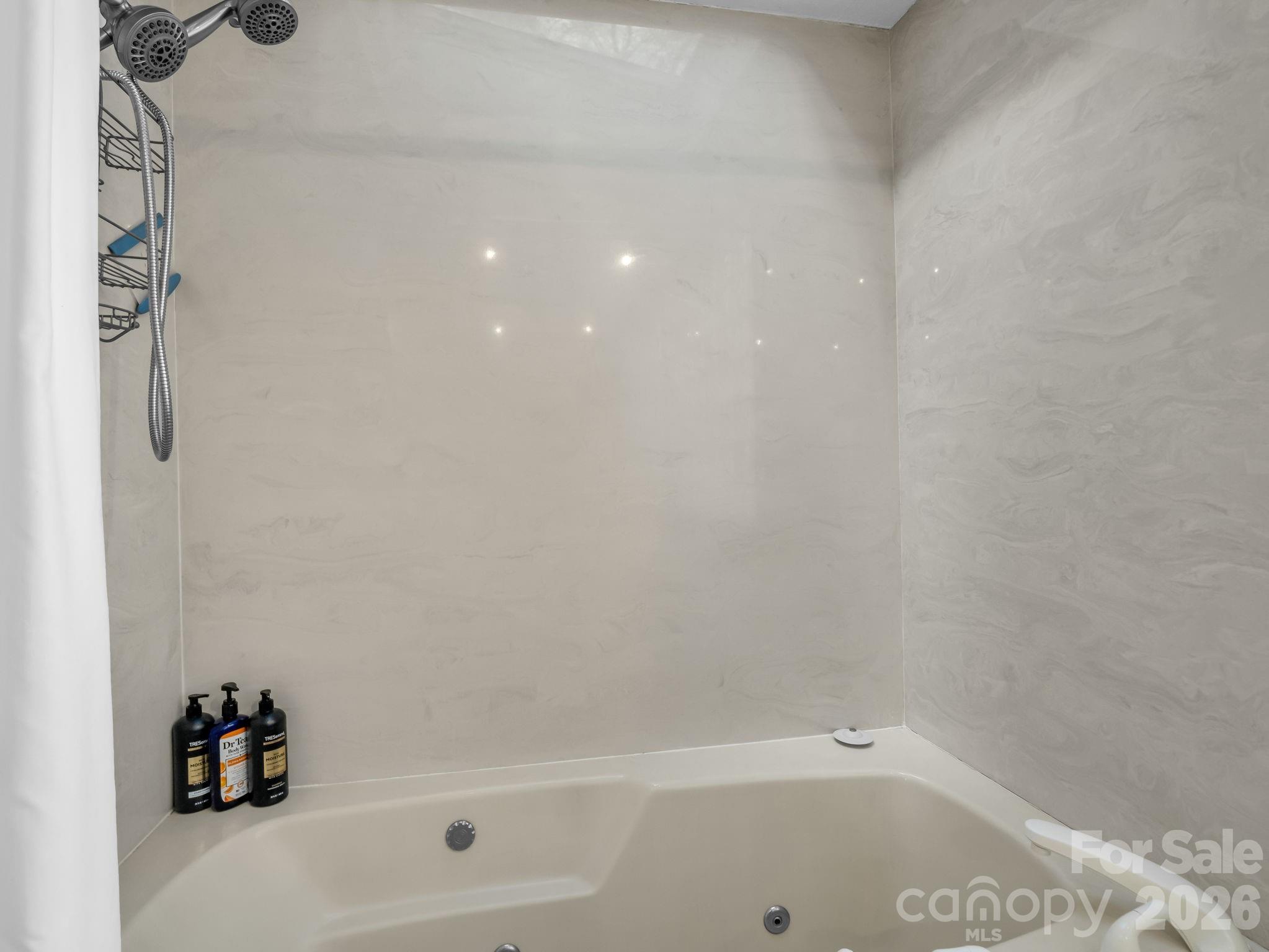 Hall Bathroom - 456 Youngs Mountain Drive, Lake Lure