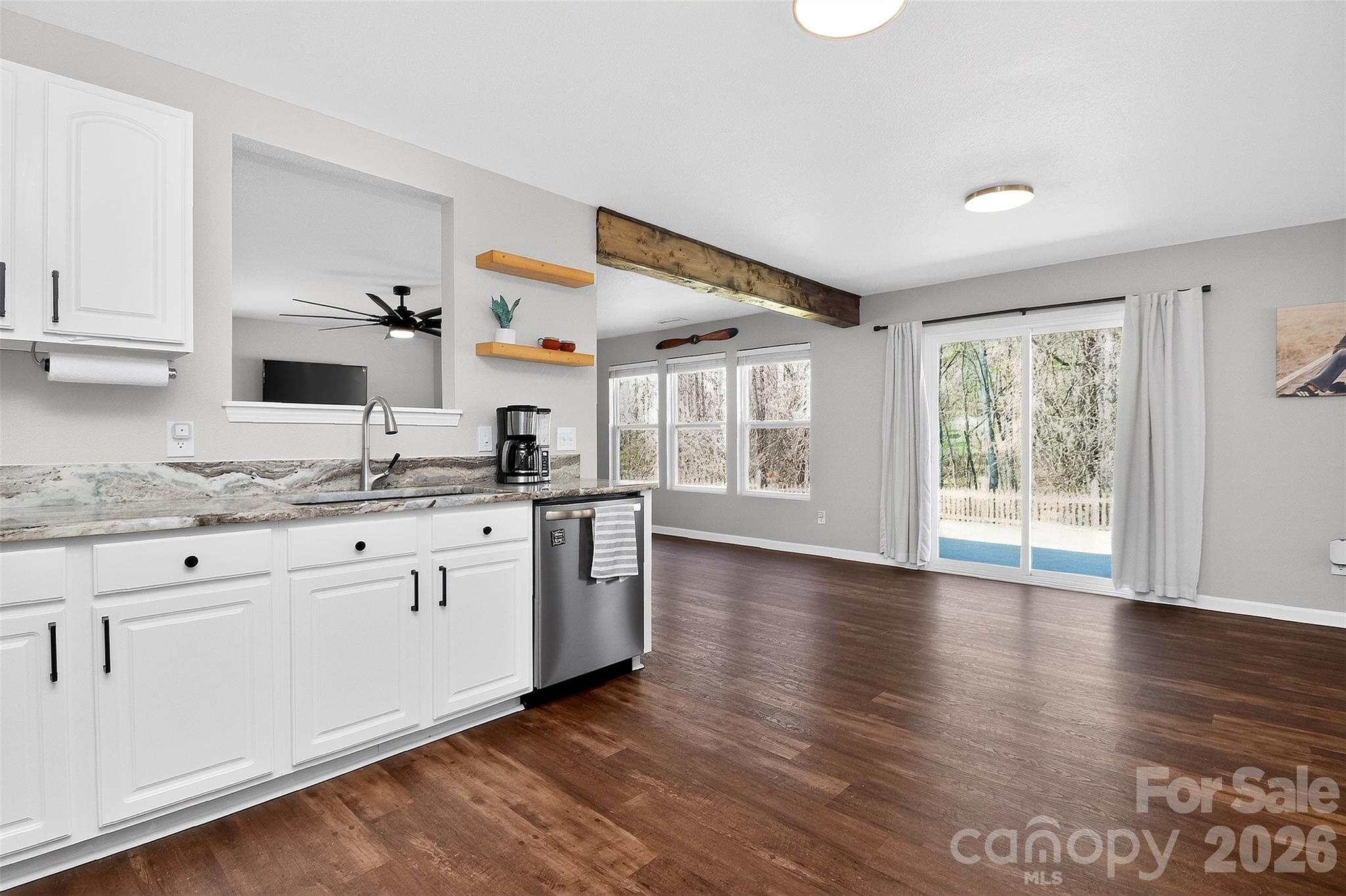 Single Family Residence at 1340 Indian Charley Court, Clover, photo 13 of 48