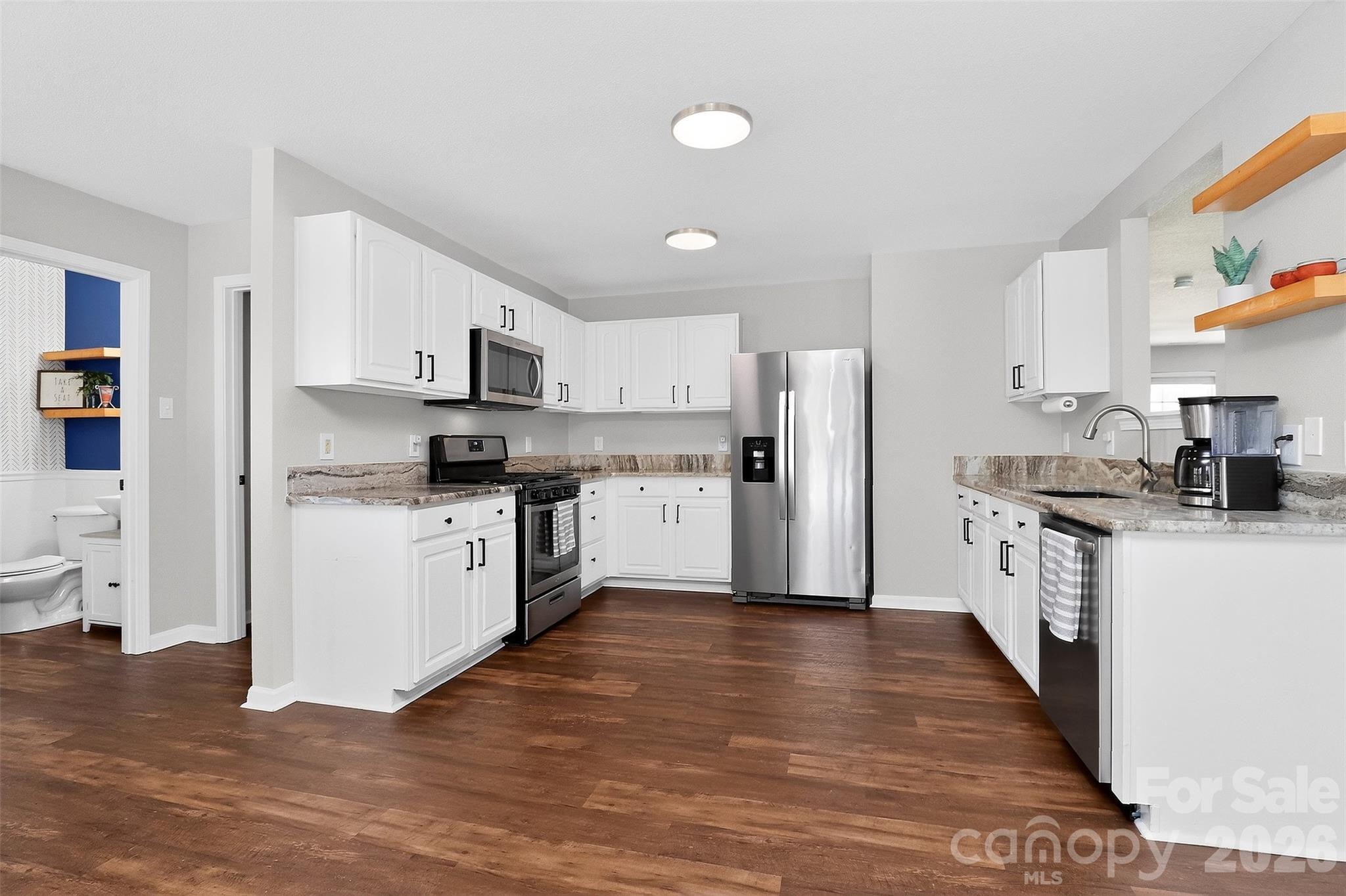Single Family Residence at 1340 Indian Charley Court, Clover, photo 15 of 48