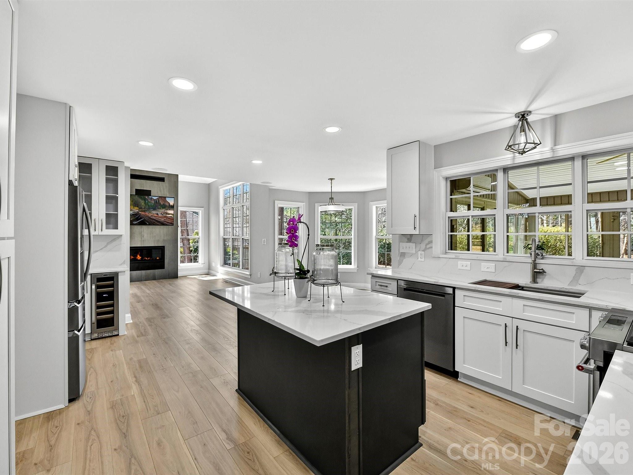 Single Family Residence at 2597 Penngate Drive, Sherrills Ford, photo 13 of 39