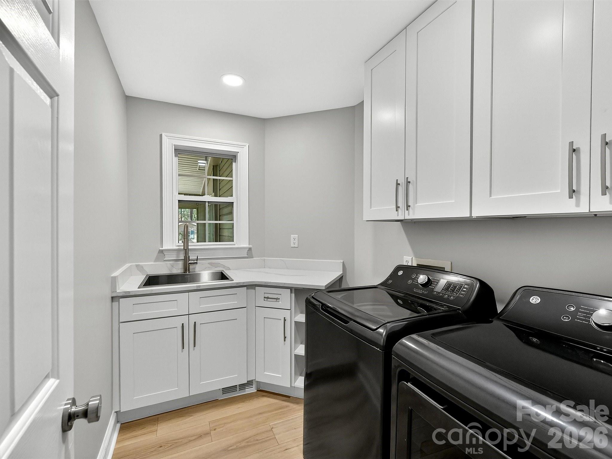 Single Family Residence at 2597 Penngate Drive, Sherrills Ford, photo 23 of 39