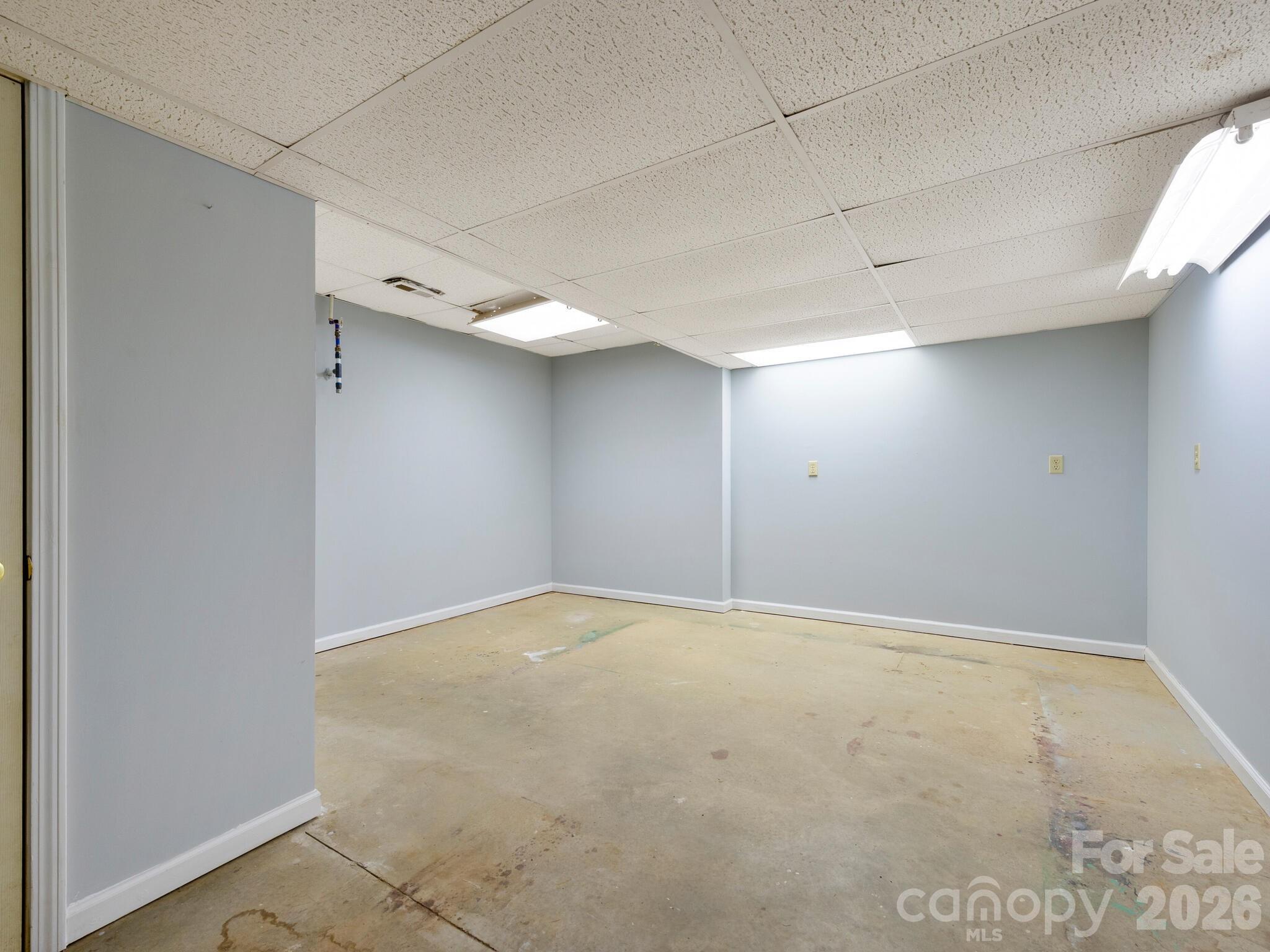 Lower Level Workshop/ Storage Room with Utilites - 17 Ashton Forest Court, Hendersonville