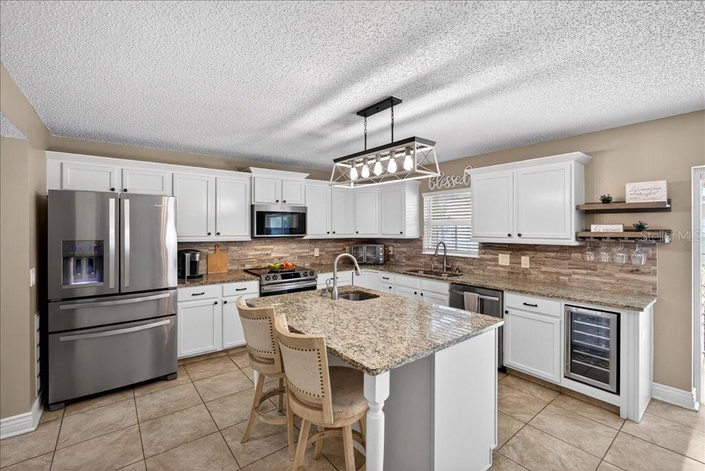 Single Family Residence at 33 RED BARN DR, PALM COAST, photo 2 of 67