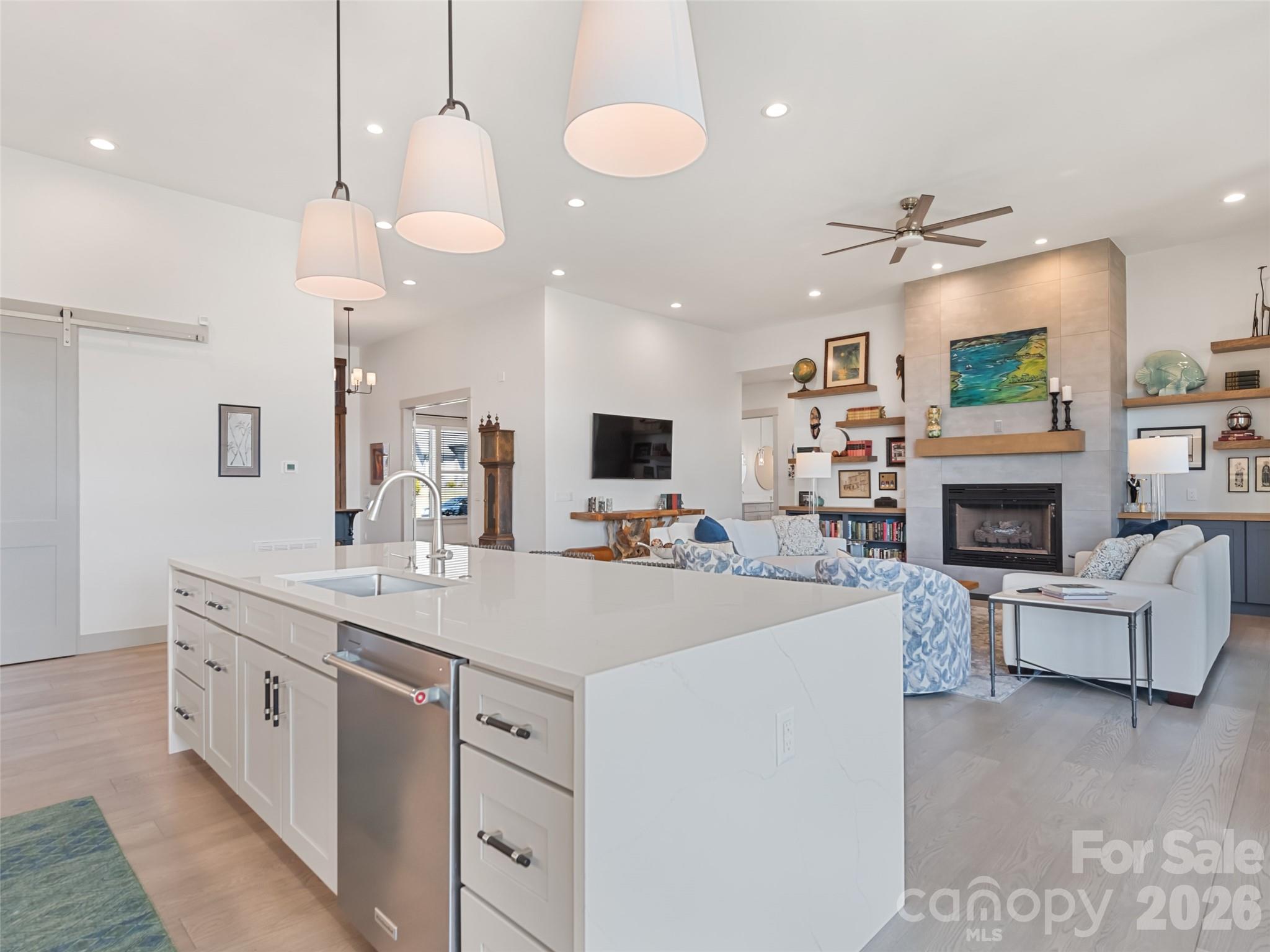 Kitchen Island 2 - 717 Daniel Circle Drive, Mills River