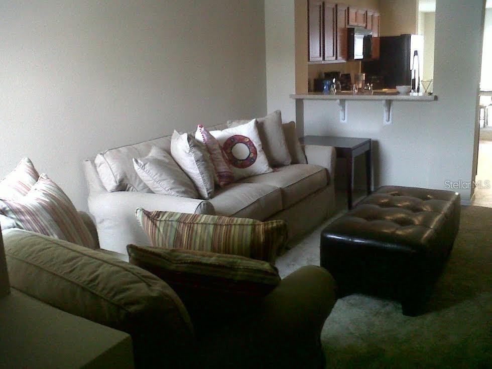 Townhouse at 3107 SEAVIEW CASTLE DR, KISSIMMEE, photo 5 of 11
