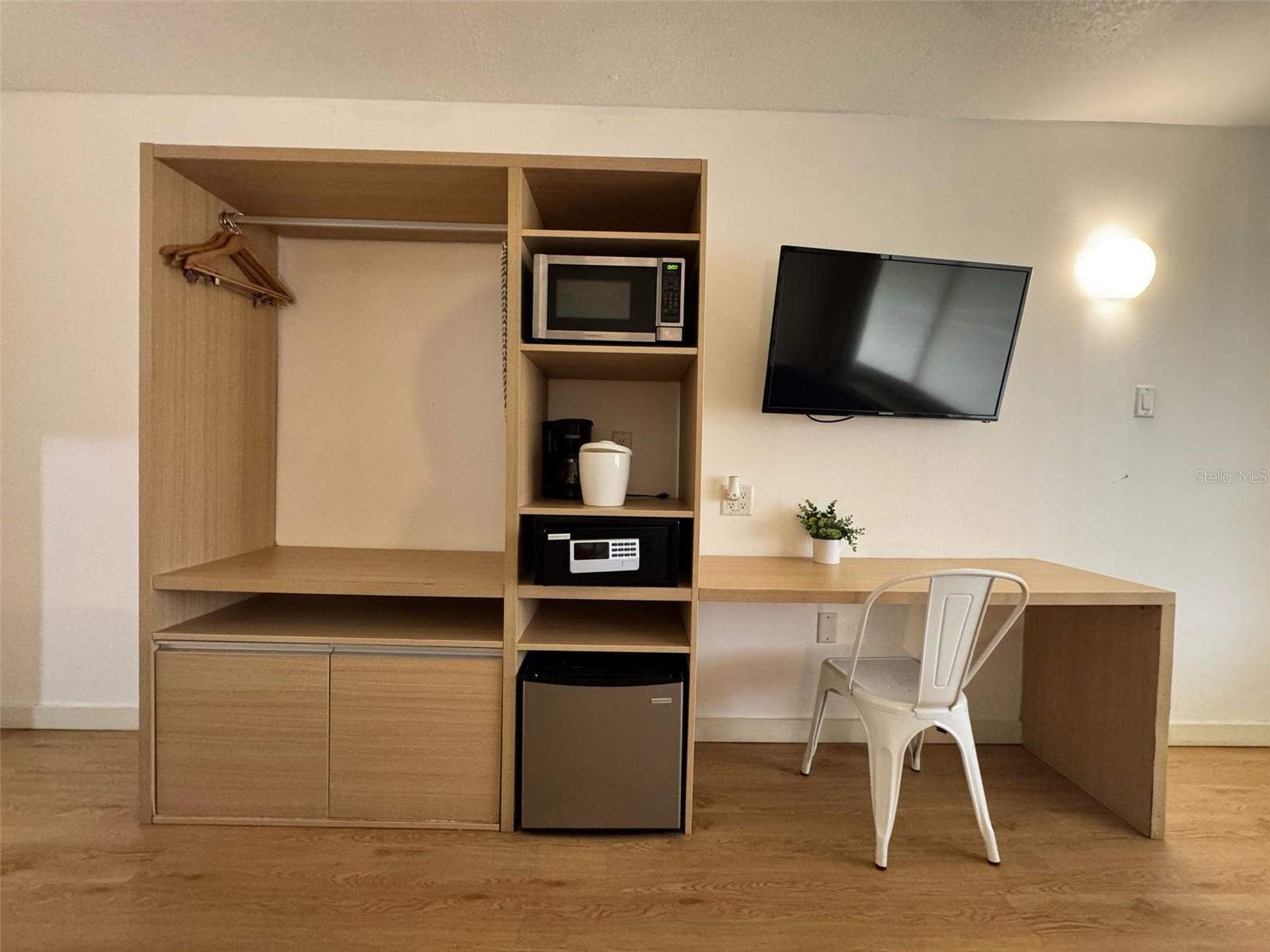 Condo - Hotel at 5245 W IRLO BRONSON MEMORIAL HWY #210, KISSIMMEE, photo 3 of 18