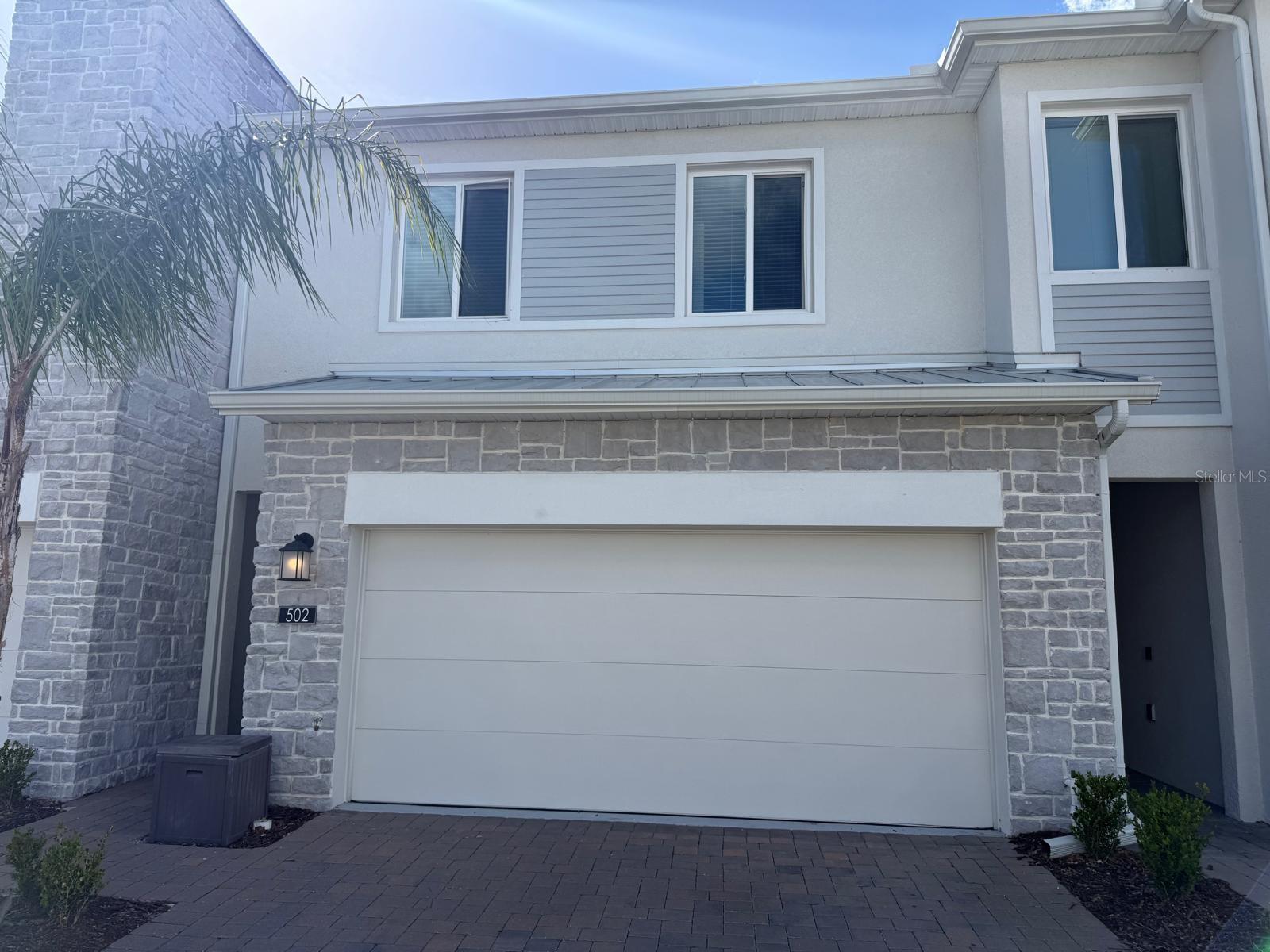 502 BOGEY DR