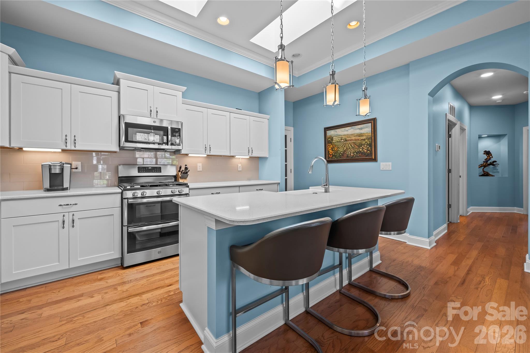 Single Family Residence at 8020 Parknoll Drive, Huntersville, photo 9 of 45