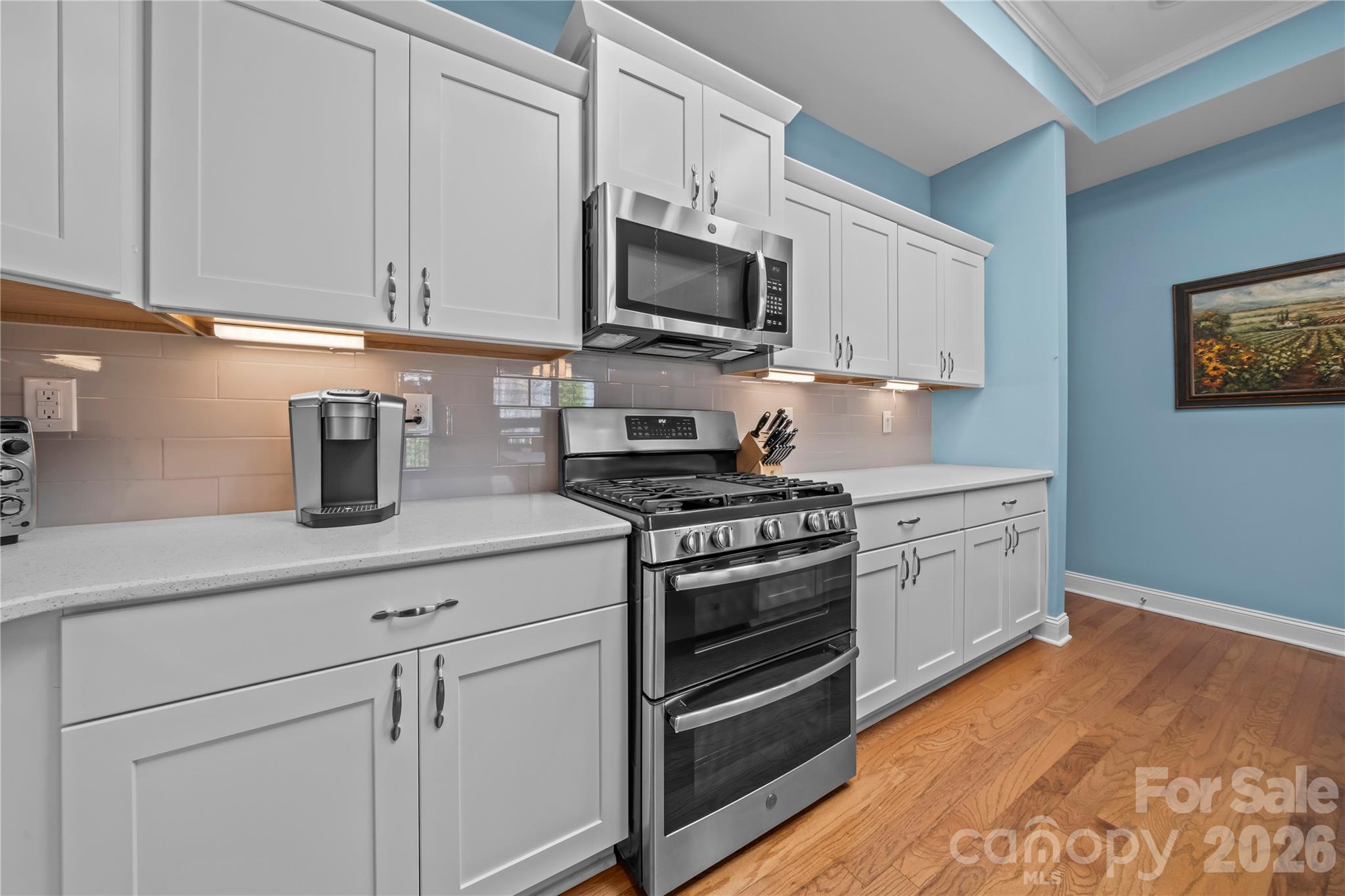 Single Family Residence at 8020 Parknoll Drive, Huntersville, photo 14 of 45