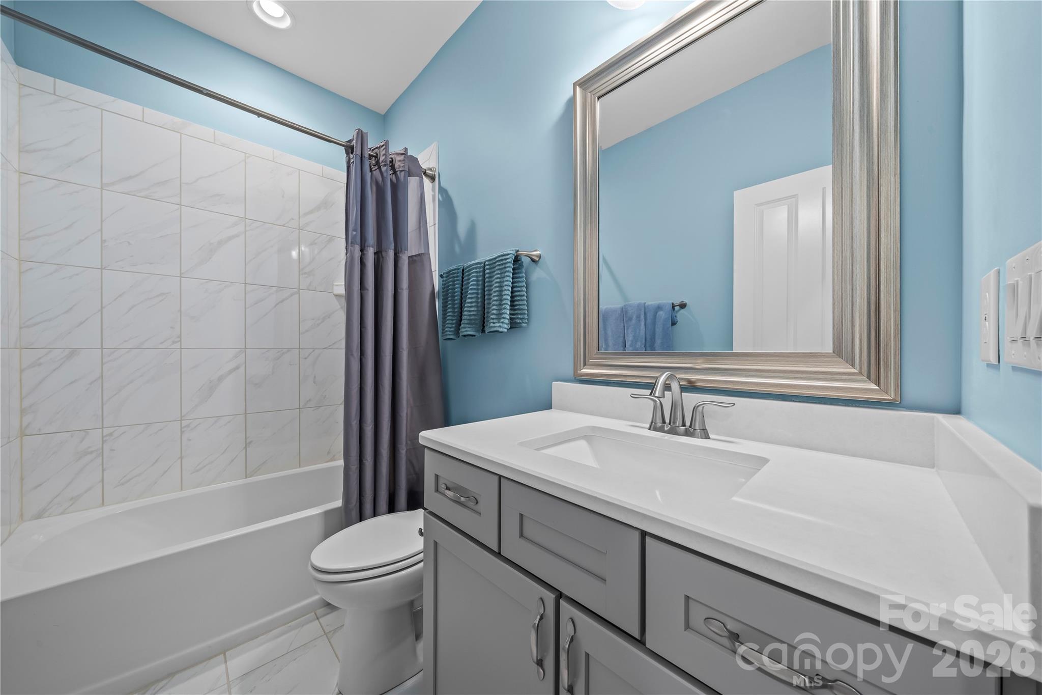 Single Family Residence at 8020 Parknoll Drive, Huntersville, photo 23 of 45