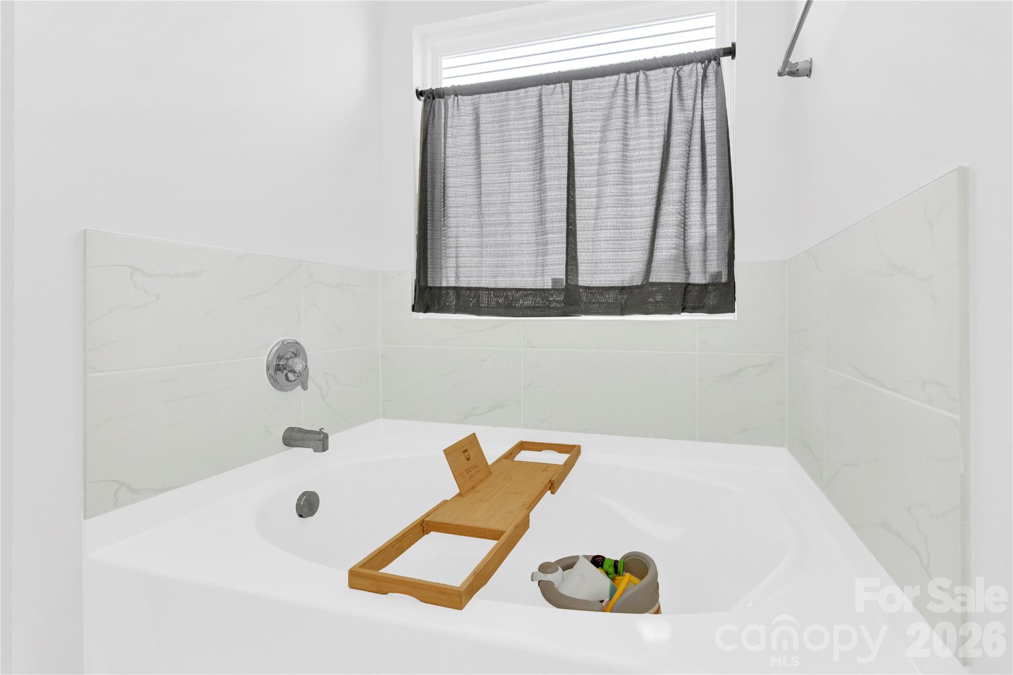 Primary Bath - 3153 Pinehills Way, Mount Holly