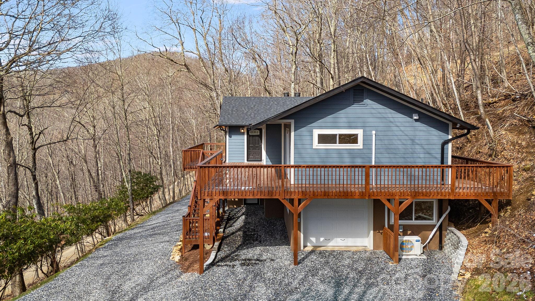 Beautiful Setting for This Mountain Home - 1065 Oak Ridge Lane, Mars Hill