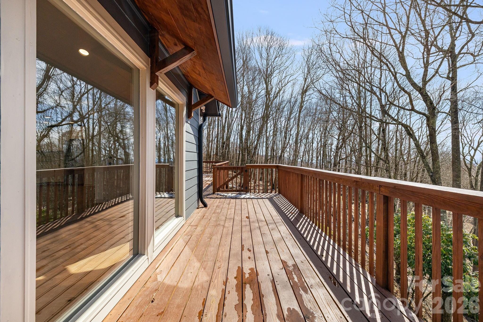 Spacious Deck - 1065 Oak Ridge Lane, Mars Hill