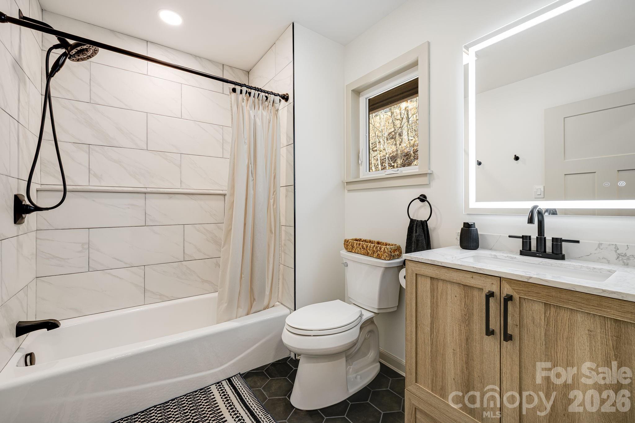 Guest Full Bathroom Main Level - 1065 Oak Ridge Lane, Mars Hill