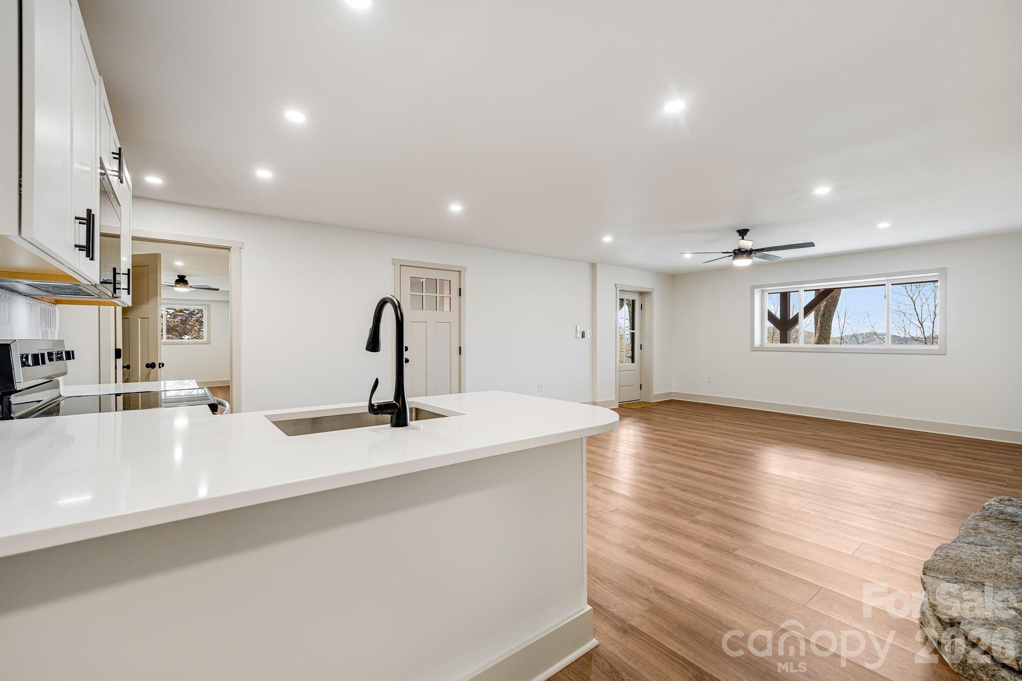 Full Kitchen Lower Level Perfect for Guest - 1065 Oak Ridge Lane, Mars Hill