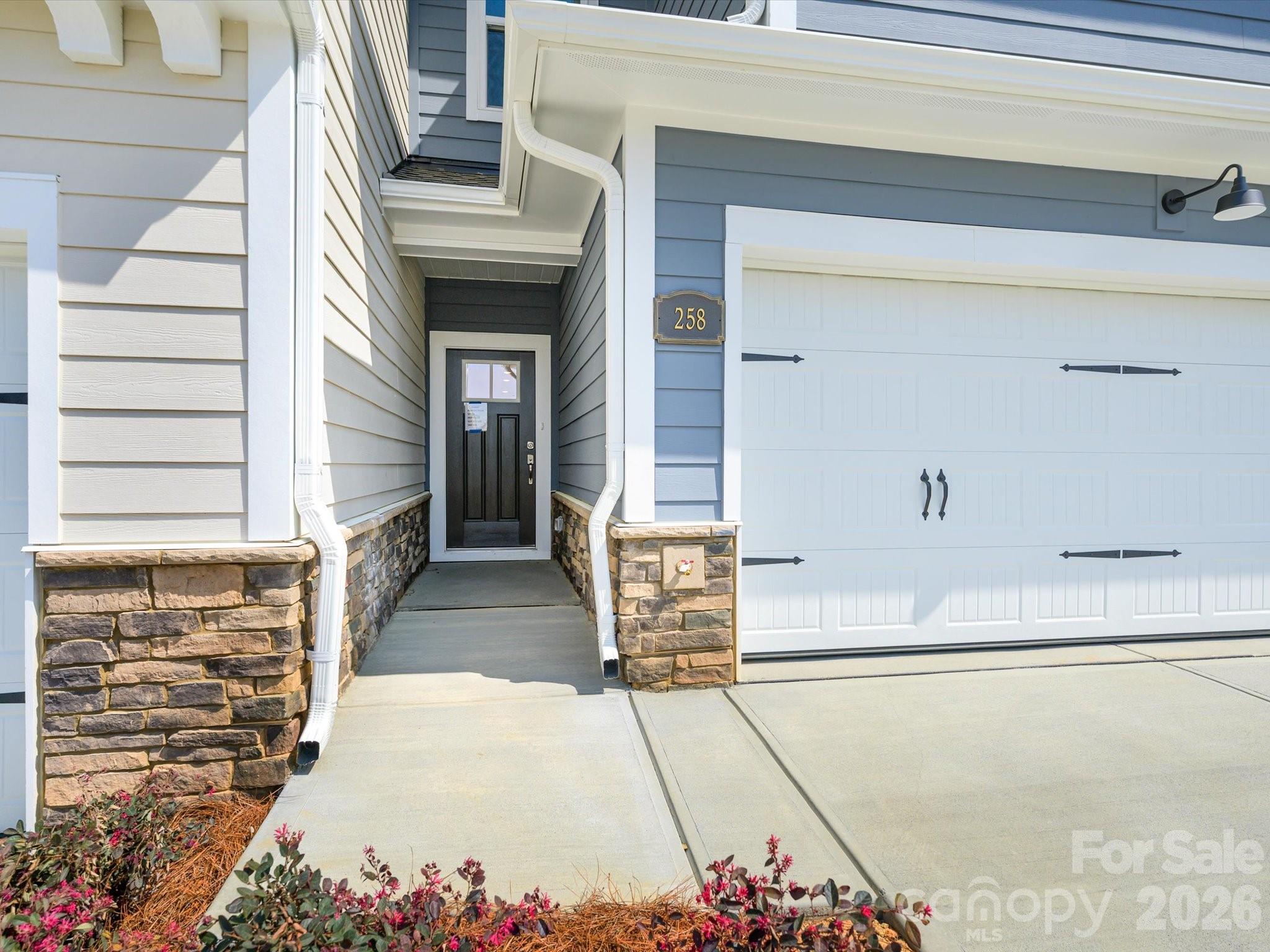 Townhouse at 258 Alluvium Lane, Waxhaw, photo 24 of 31
