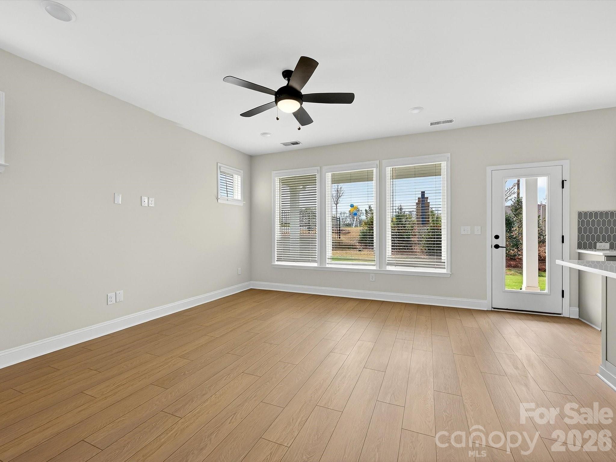 Townhouse at 218 Quartz Hill Way, Waxhaw, photo 10 of 29