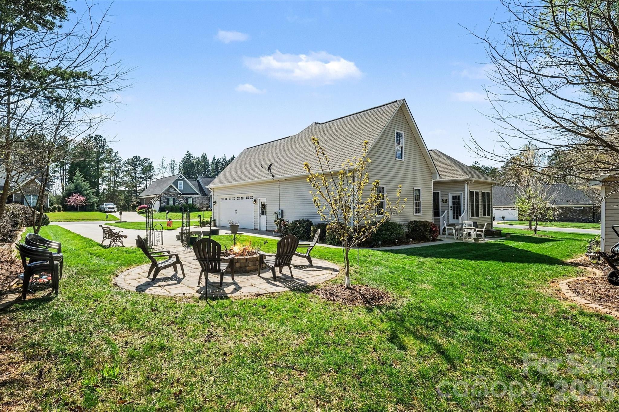 Single Family Residence at 5123 Beckenham Lane, Concord, photo 25 of 32