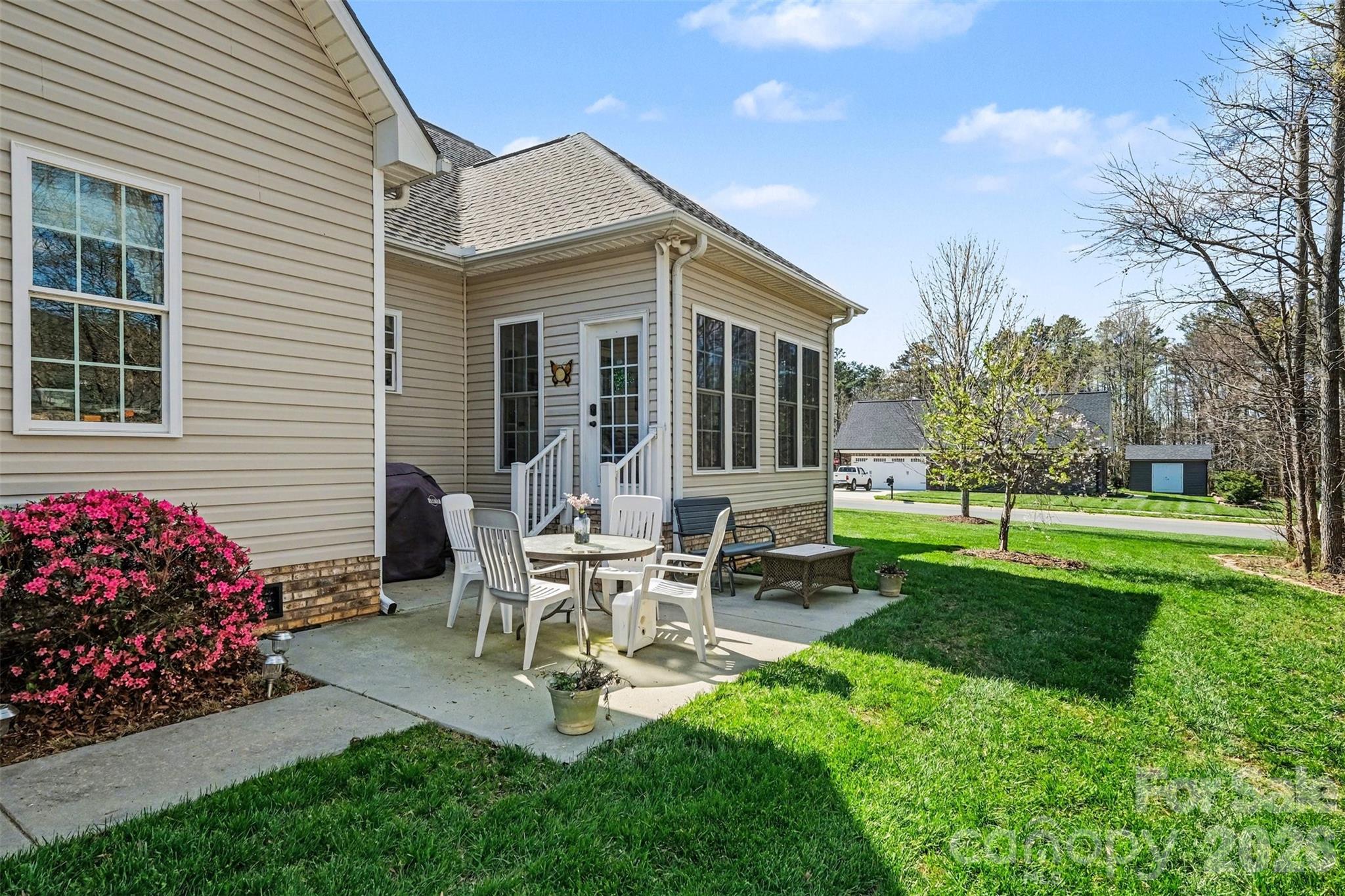 Single Family Residence at 5123 Beckenham Lane, Concord, photo 26 of 32