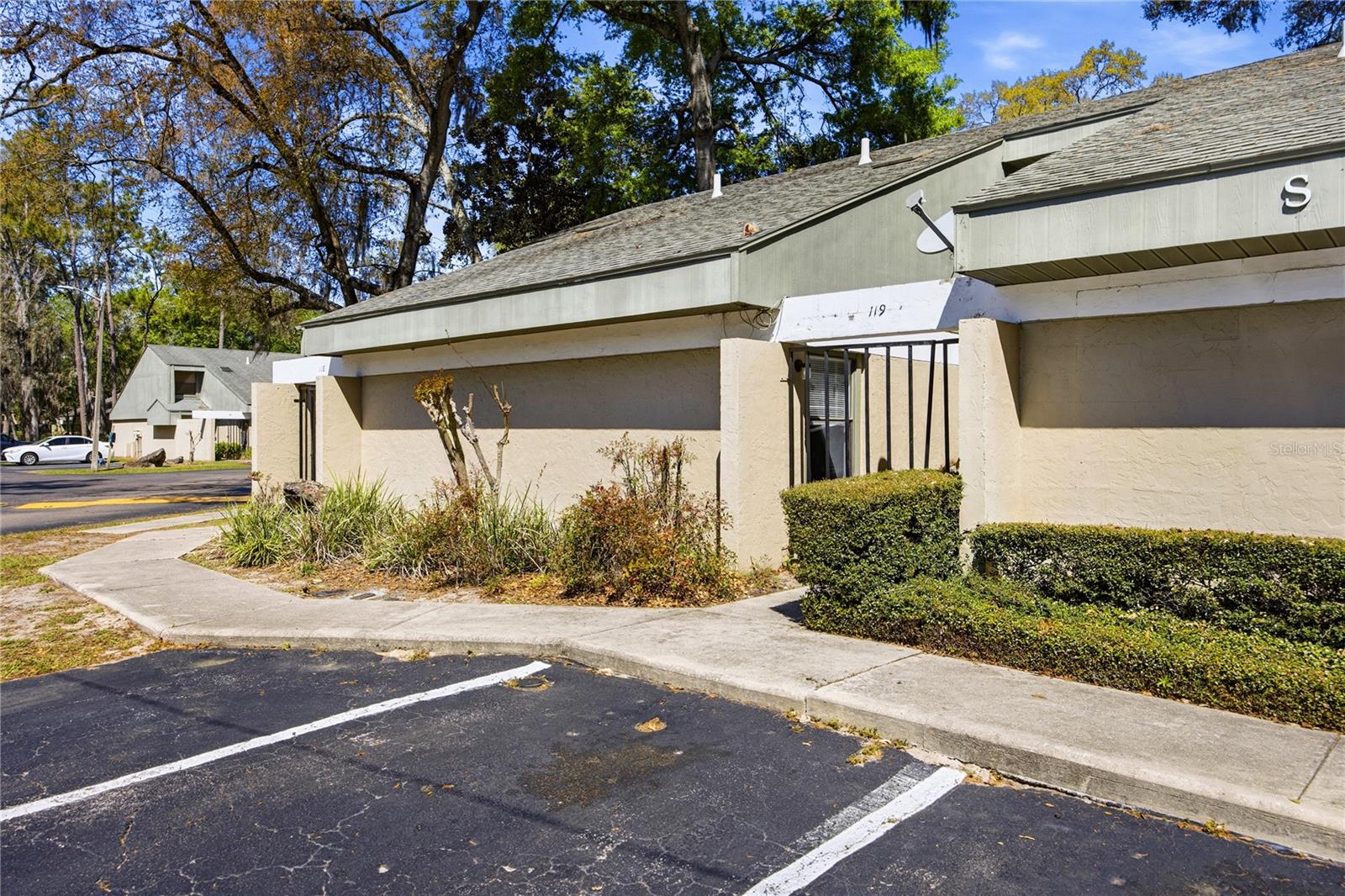 7200 SW 8TH AVE #S119