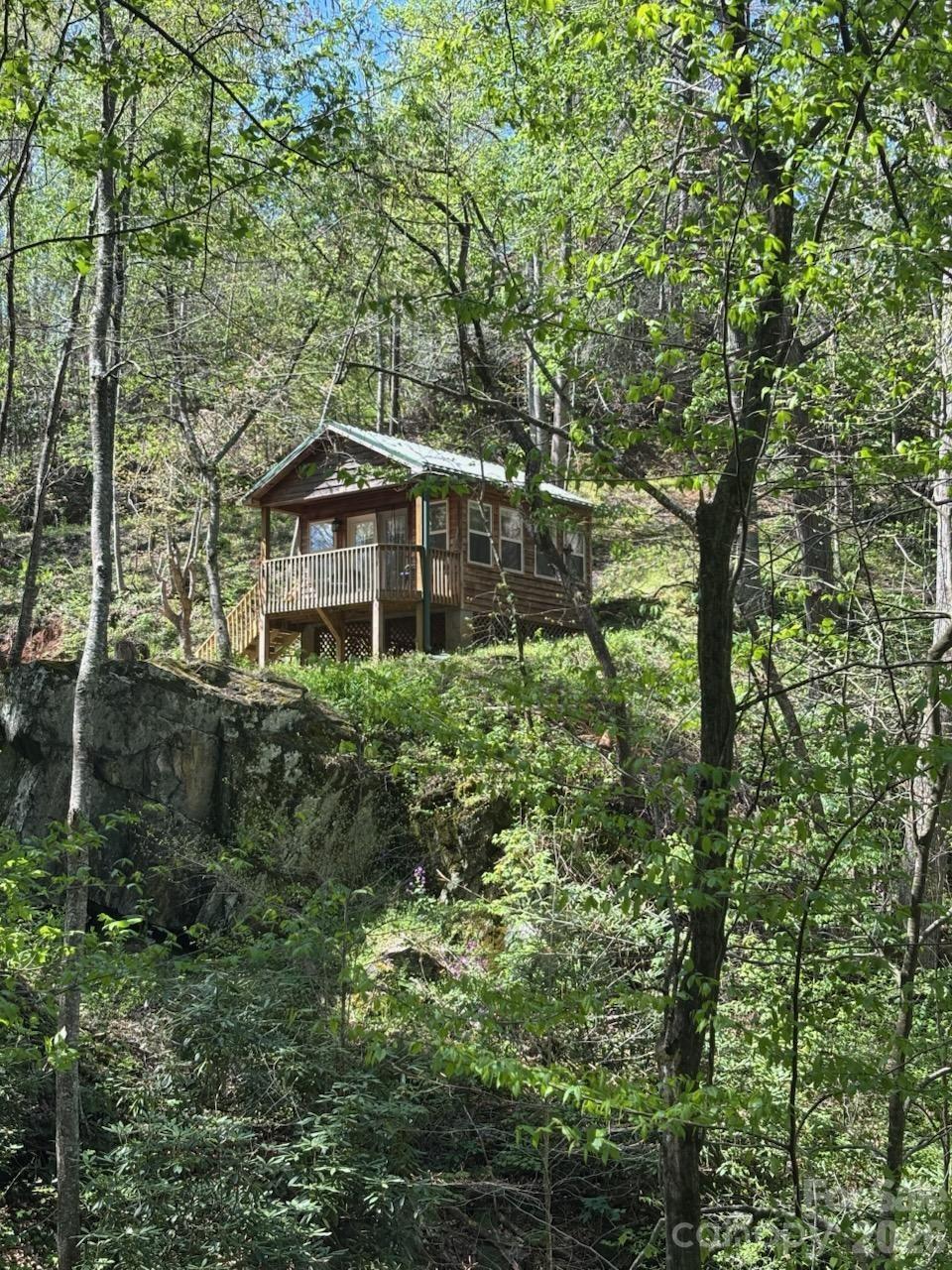 cabin 3 - 324 Marble Mine Road, Bakersville