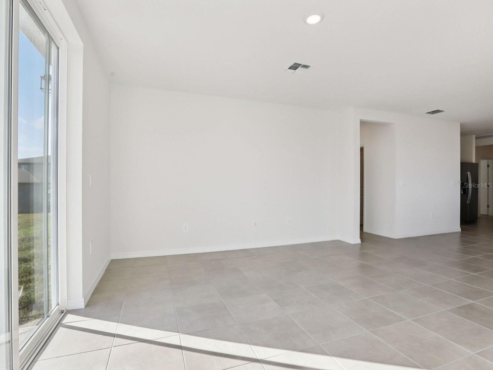 Single Family Residence at 11337 BELLEWOOD TER, PARRISH, photo 2 of 18