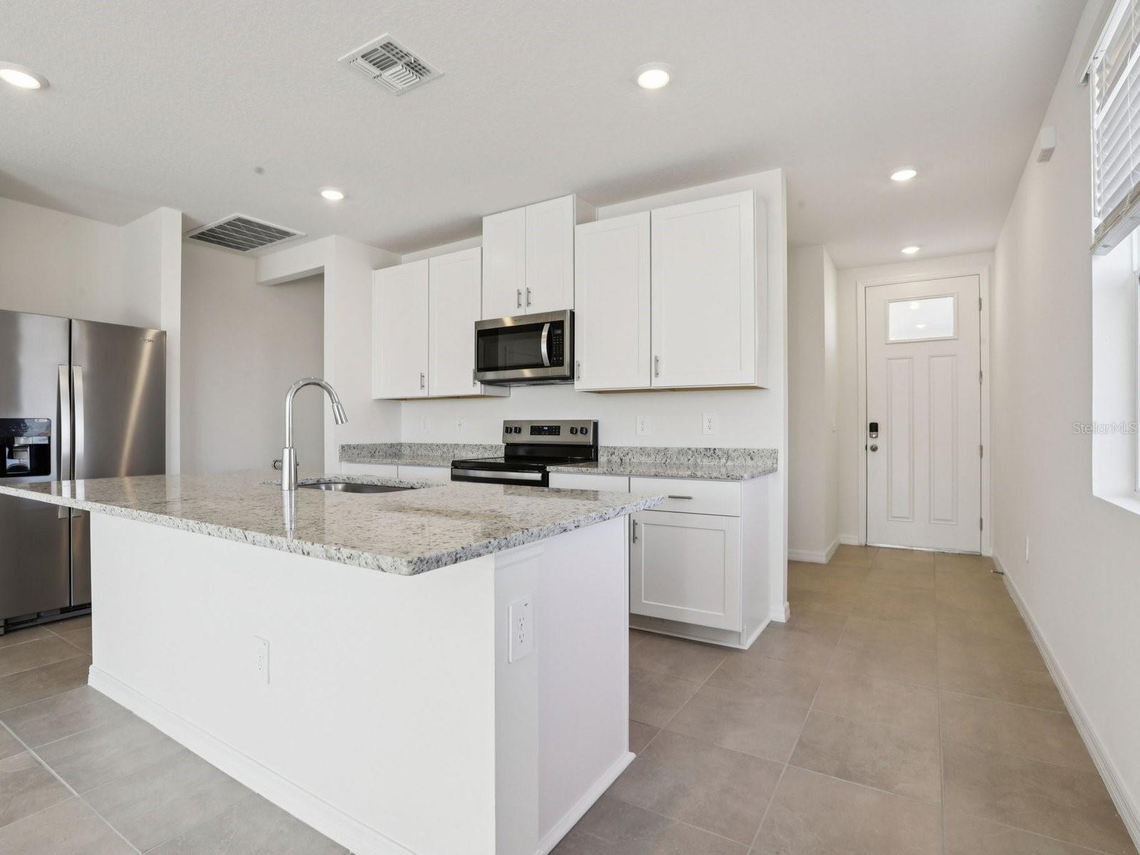 Single Family Residence at 11337 BELLEWOOD TER, PARRISH, photo 4 of 18