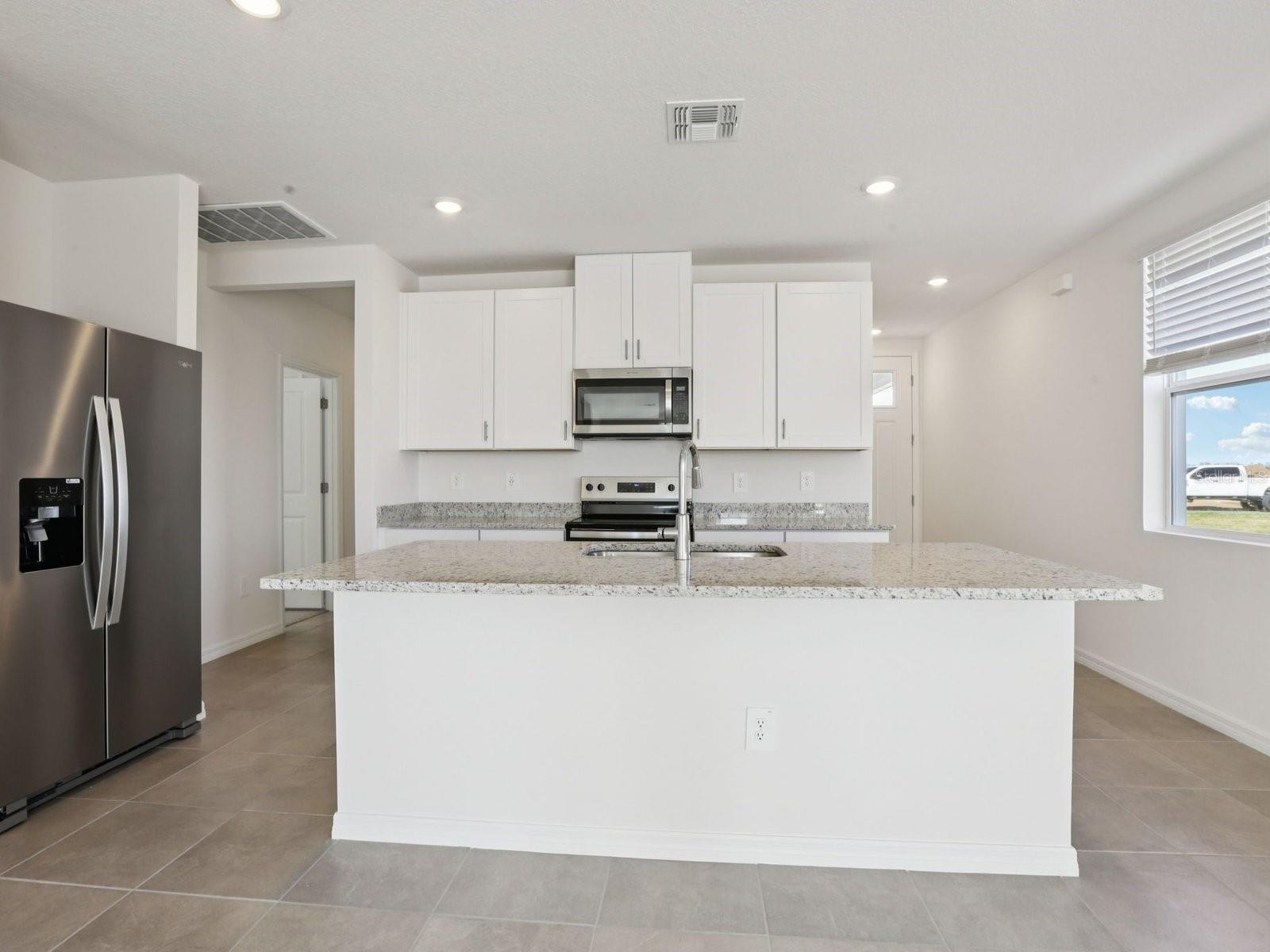 Single Family Residence at 11337 BELLEWOOD TER, PARRISH, photo 5 of 18