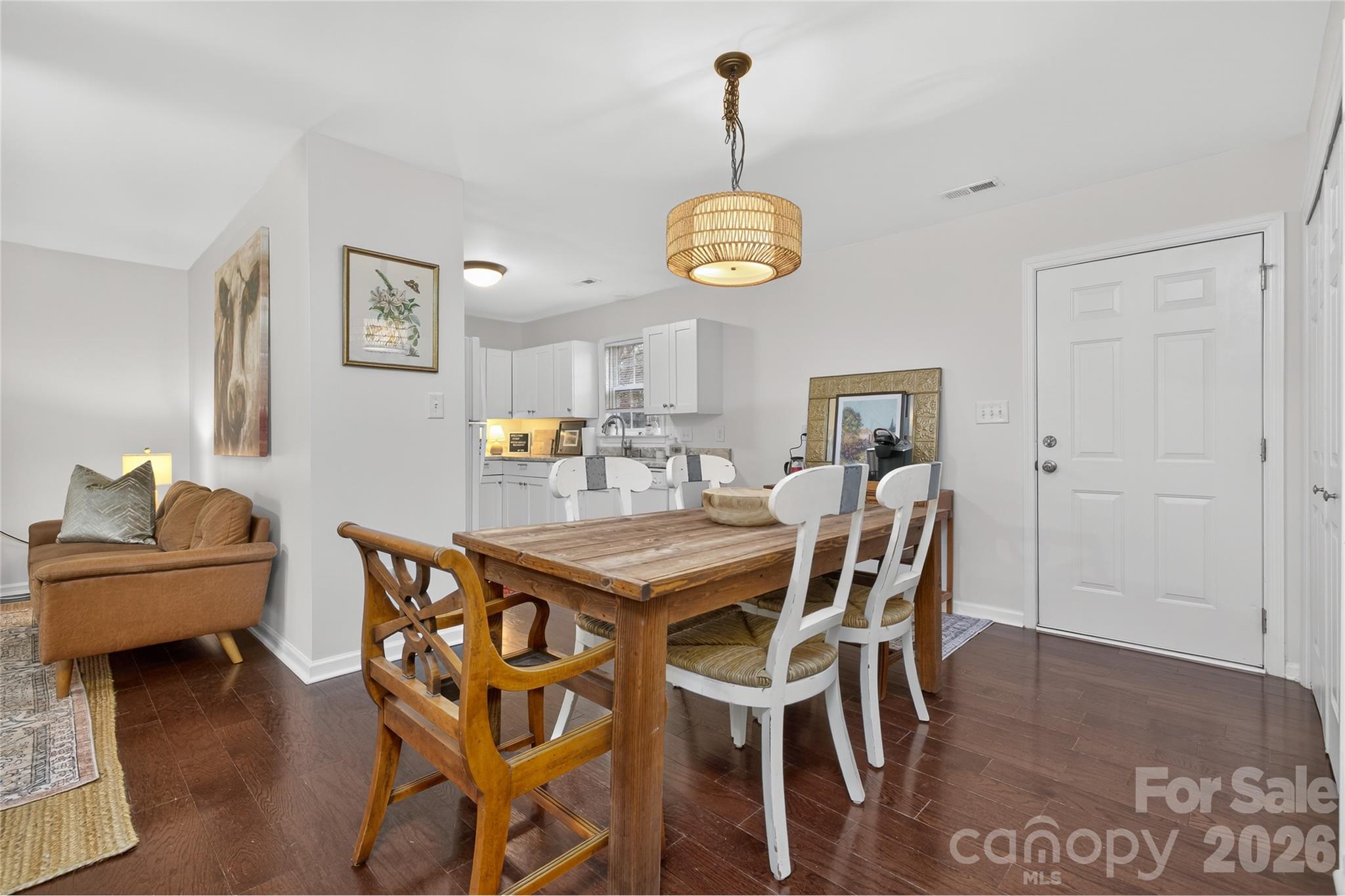 Single Family Residence at 5 S 1st Street, Belmont, photo 6 of 22