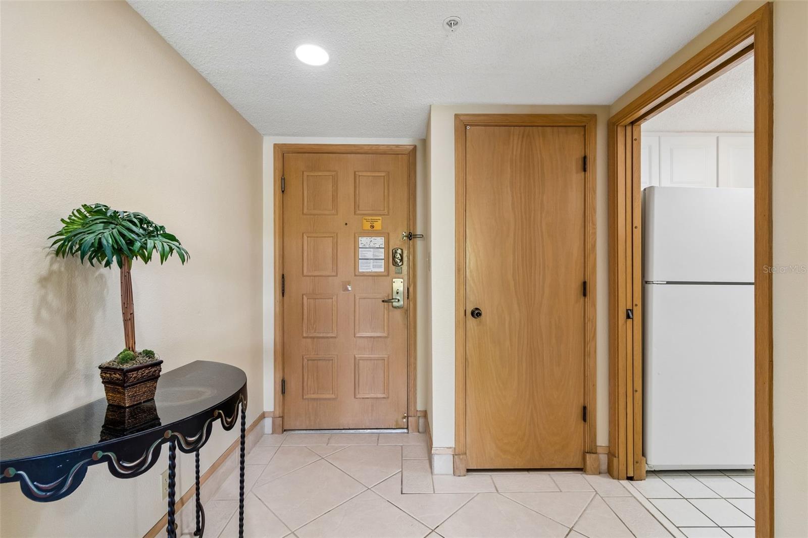 Condominium at 36750 US HIGHWAY 19 N #22208, PALM HARBOR, photo 6 of 72