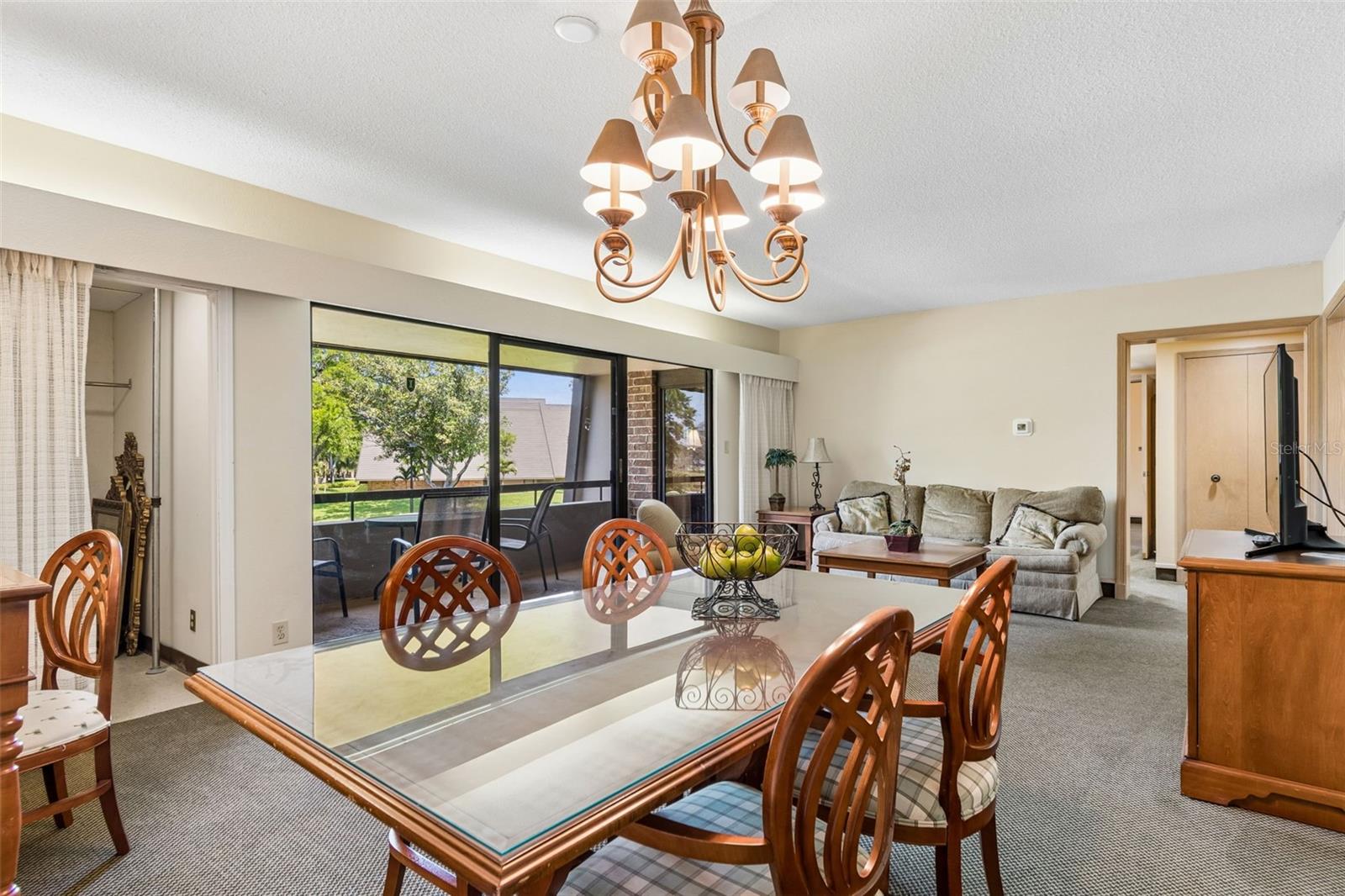 Condominium at 36750 US HIGHWAY 19 N #22208, PALM HARBOR, photo 13 of 72