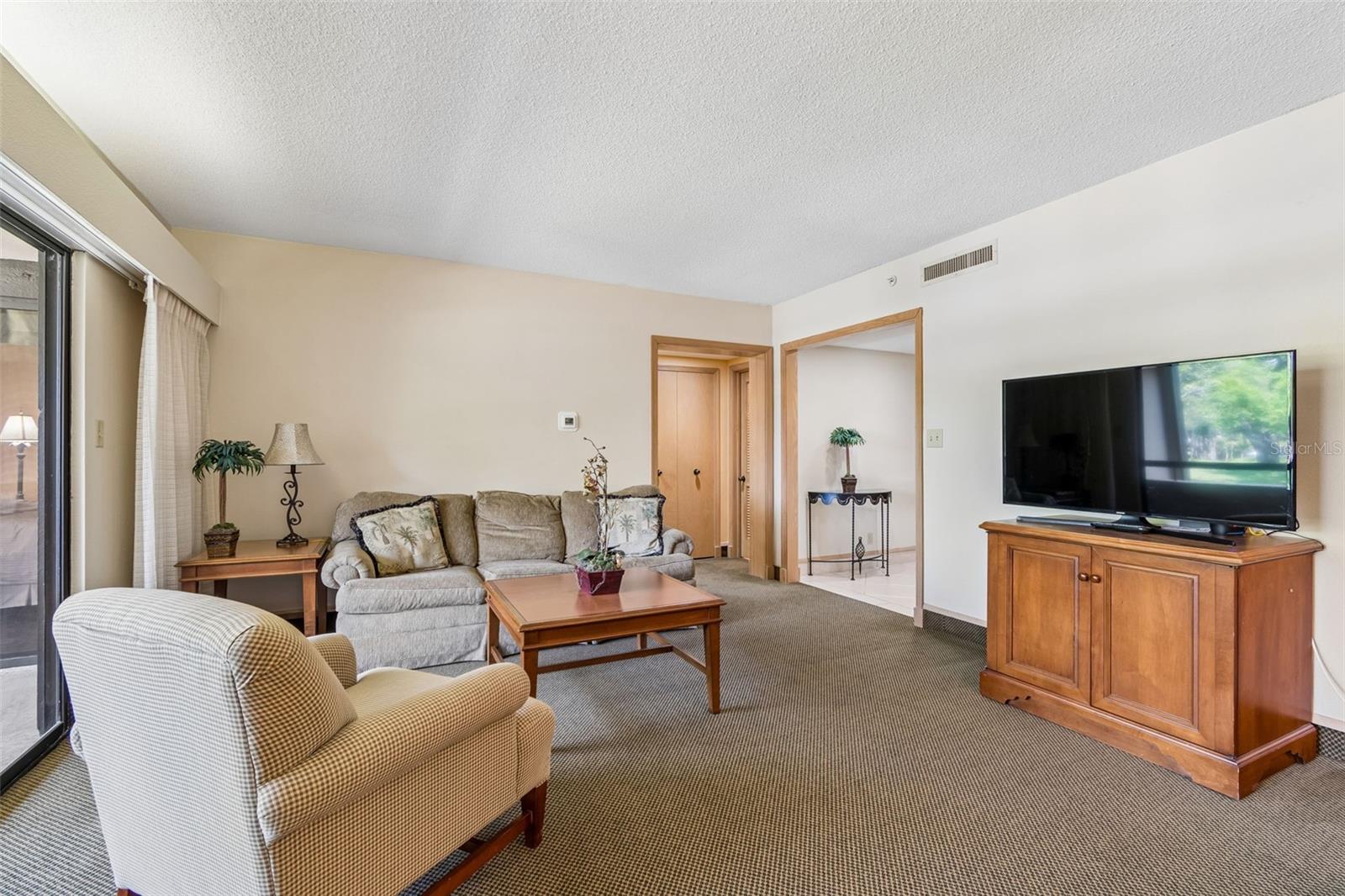 Condominium at 36750 US HIGHWAY 19 N #22208, PALM HARBOR, photo 19 of 72