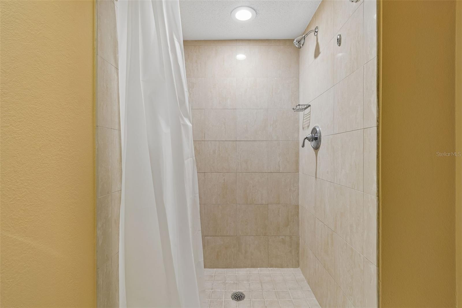 Condominium at 36750 US HIGHWAY 19 N #22208, PALM HARBOR, photo 31 of 72