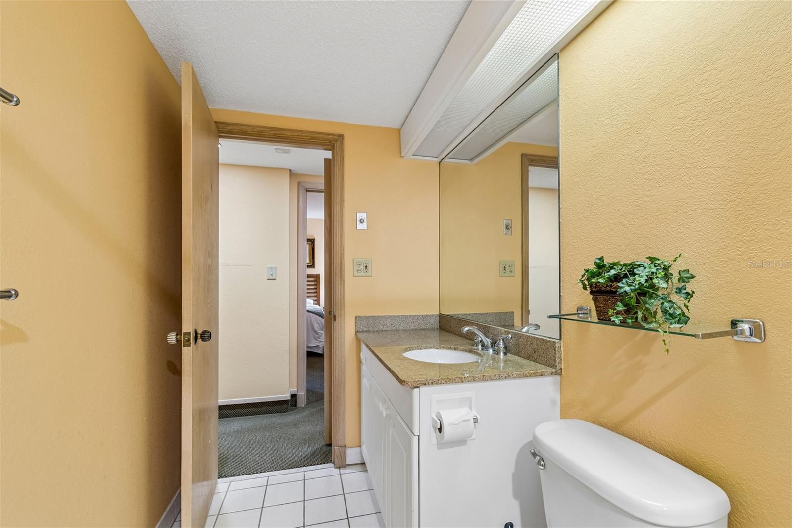 Condominium at 36750 US HIGHWAY 19 N #22208, PALM HARBOR, photo 32 of 72