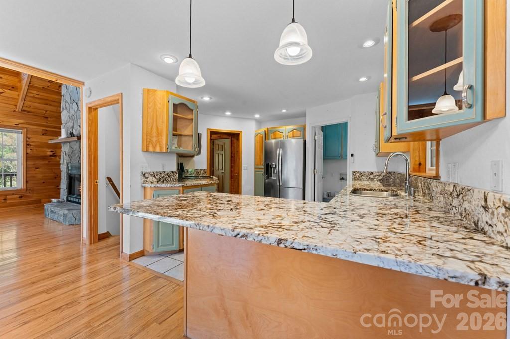 Single Family Residence at 44 Ellistone Court, Sylva, photo 17 of 44