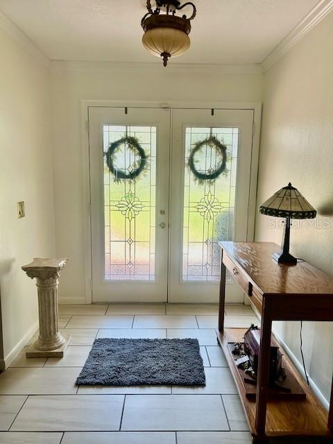 Single Family Residence at 2935 PLANTATION RD, WINTER HAVEN, photo 2 of 53